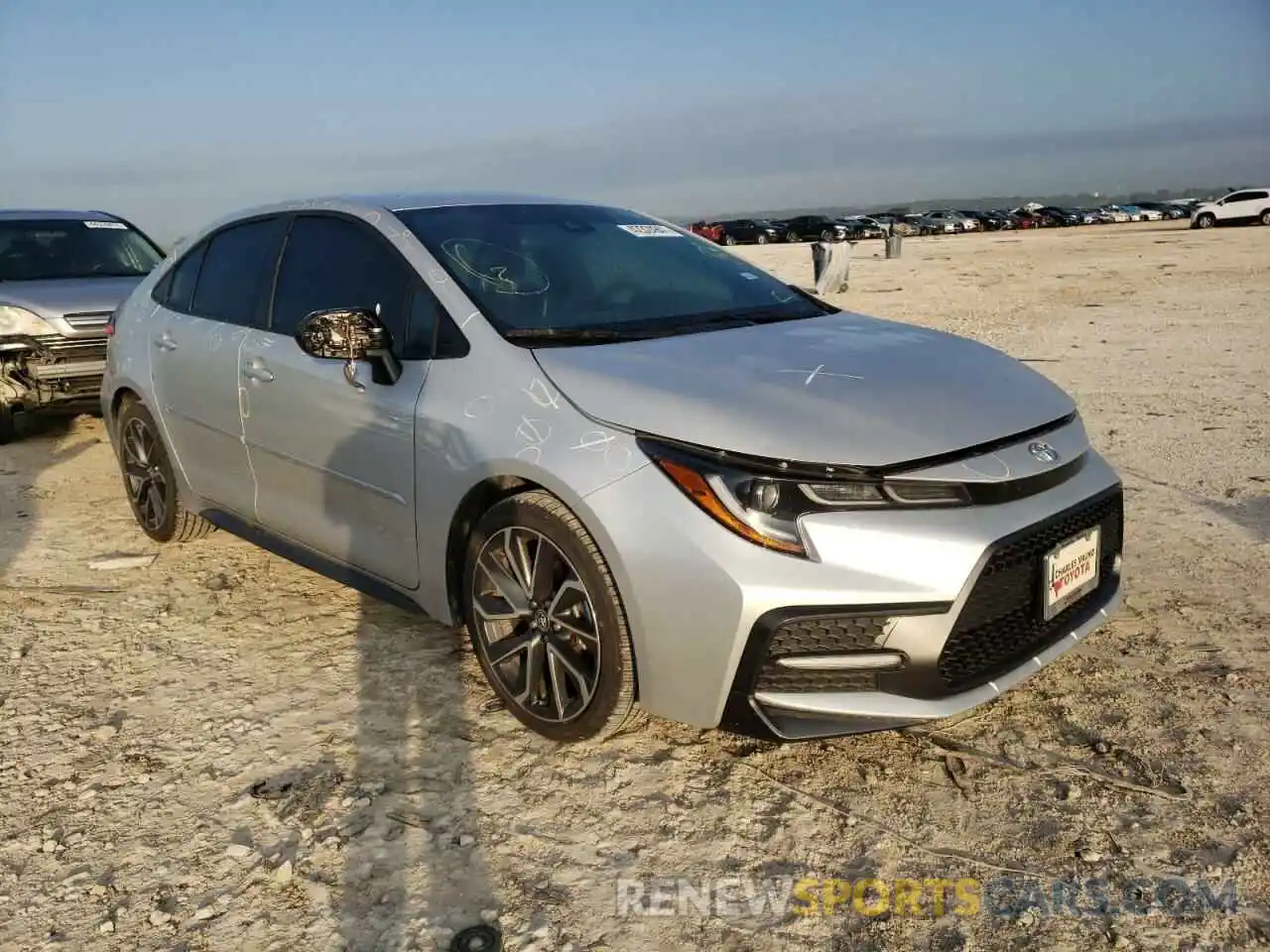 1 Photograph of a damaged car 5YFS4RCE2LP051289 TOYOTA COROLLA 2020