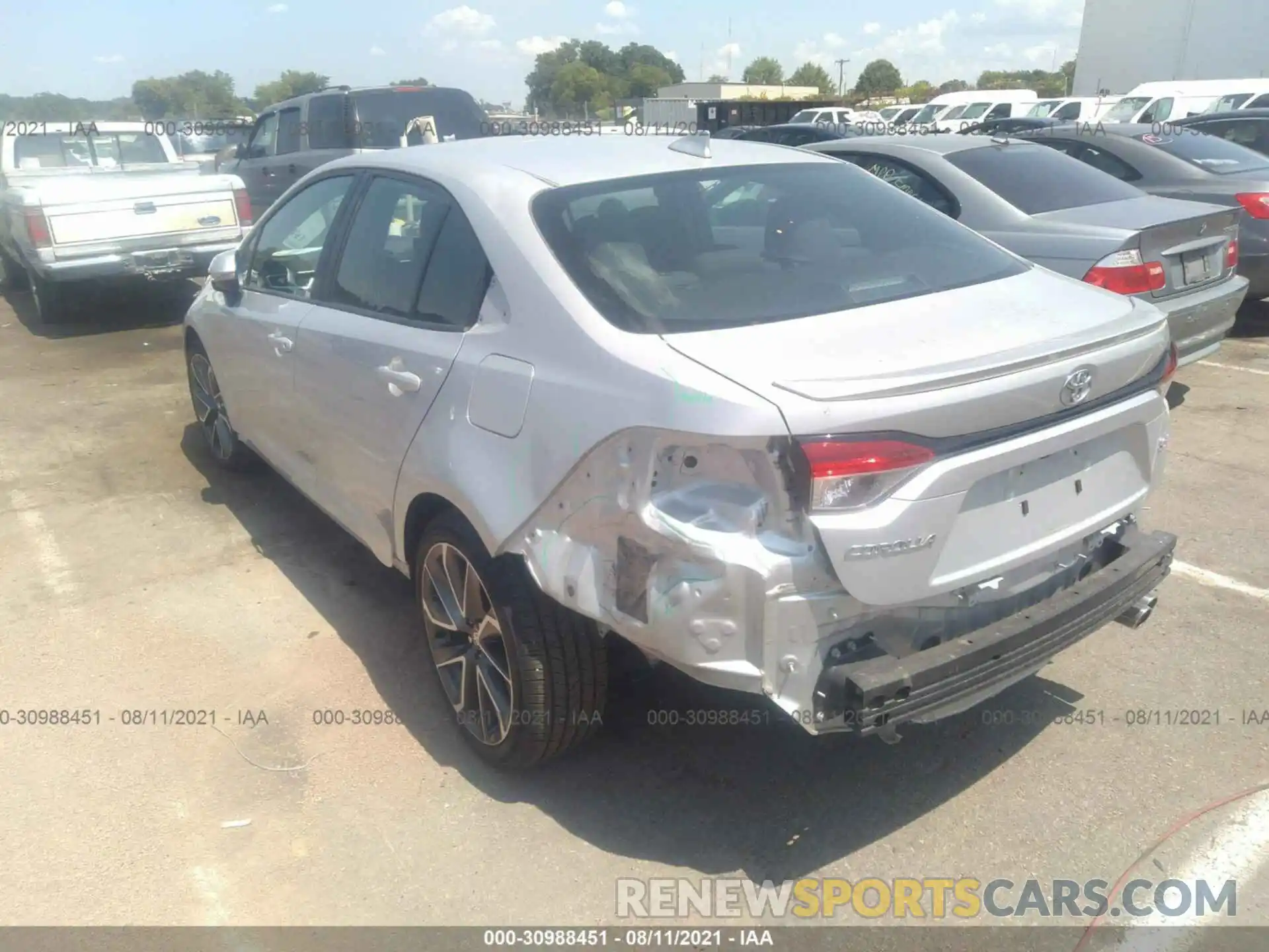 3 Photograph of a damaged car 5YFS4RCE2LP051874 TOYOTA COROLLA 2020