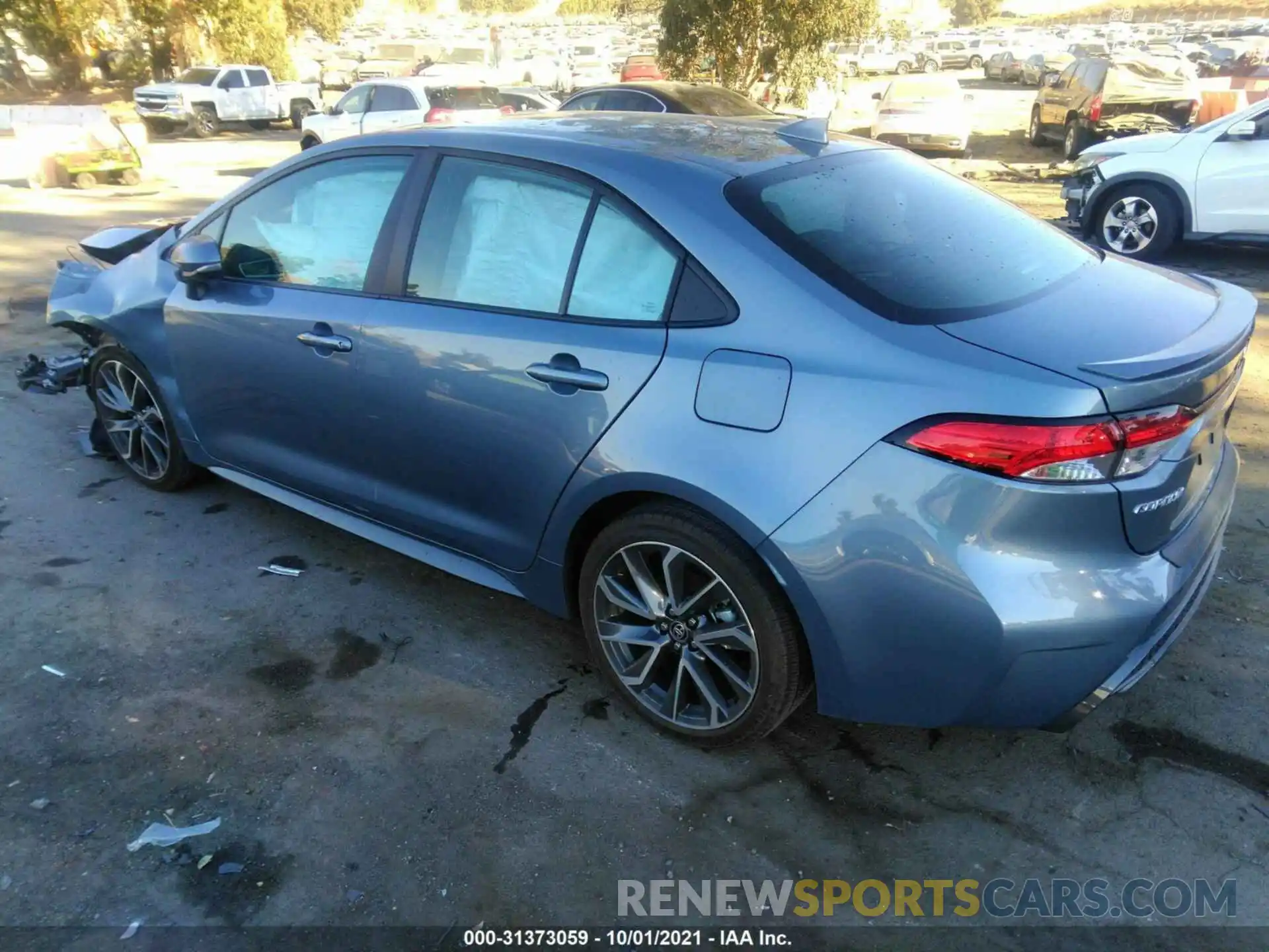 3 Photograph of a damaged car 5YFS4RCE2LP052653 TOYOTA COROLLA 2020