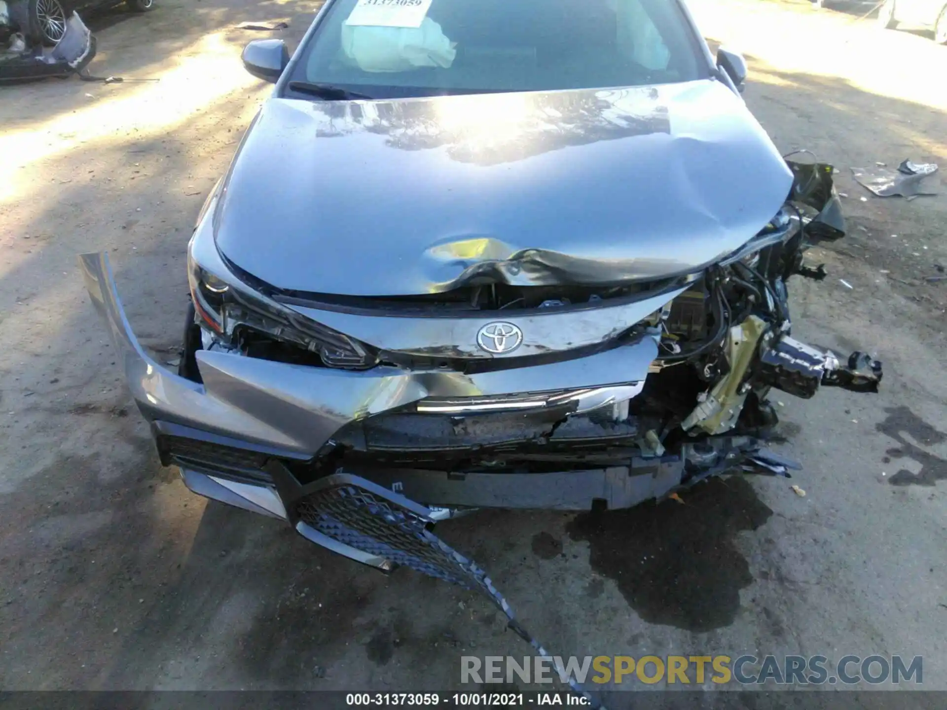 6 Photograph of a damaged car 5YFS4RCE2LP052653 TOYOTA COROLLA 2020