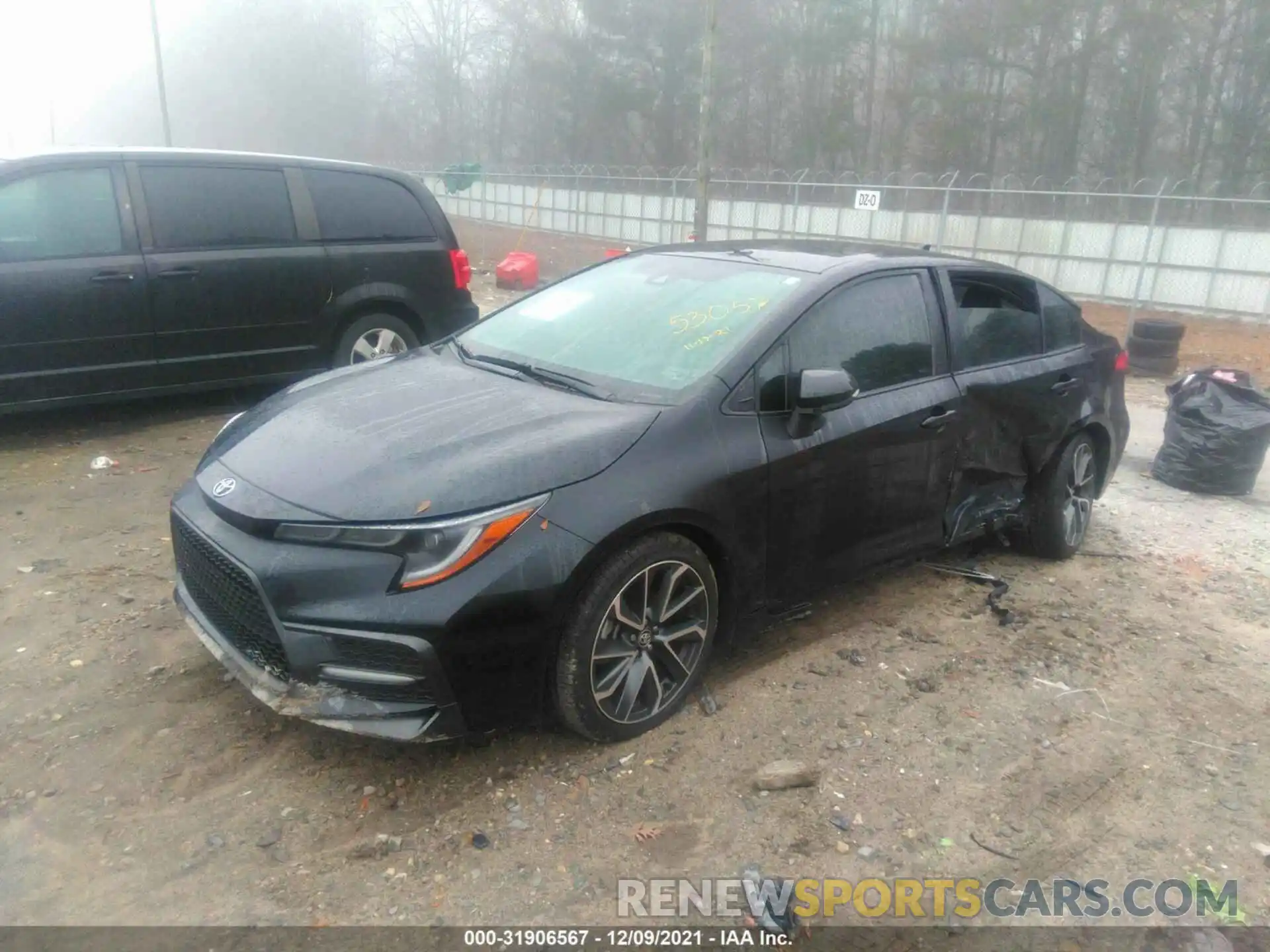 2 Photograph of a damaged car 5YFS4RCE2LP053057 TOYOTA COROLLA 2020