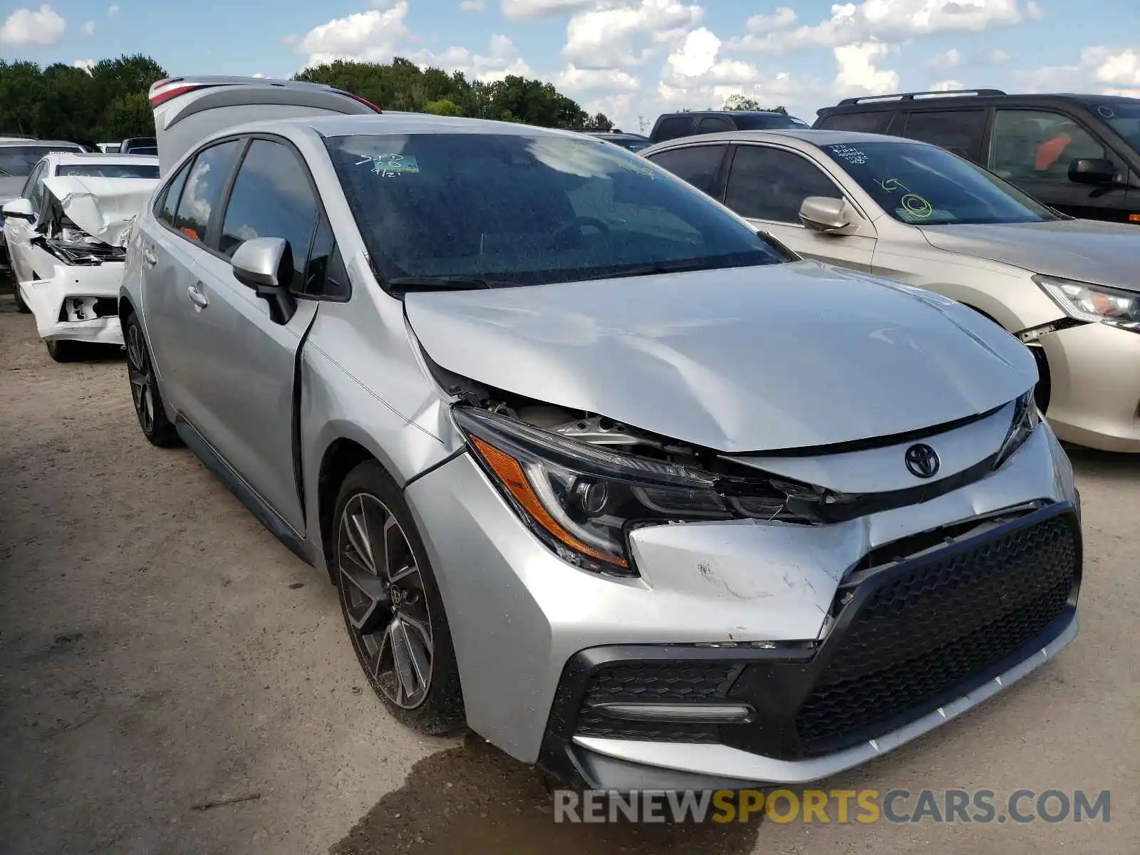 1 Photograph of a damaged car 5YFS4RCE3LP004594 TOYOTA COROLLA 2020