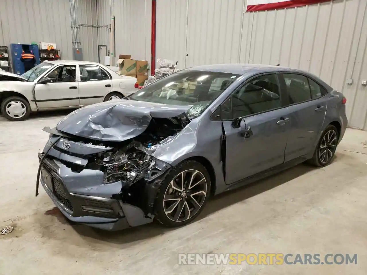 2 Photograph of a damaged car 5YFS4RCE3LP007172 TOYOTA COROLLA 2020