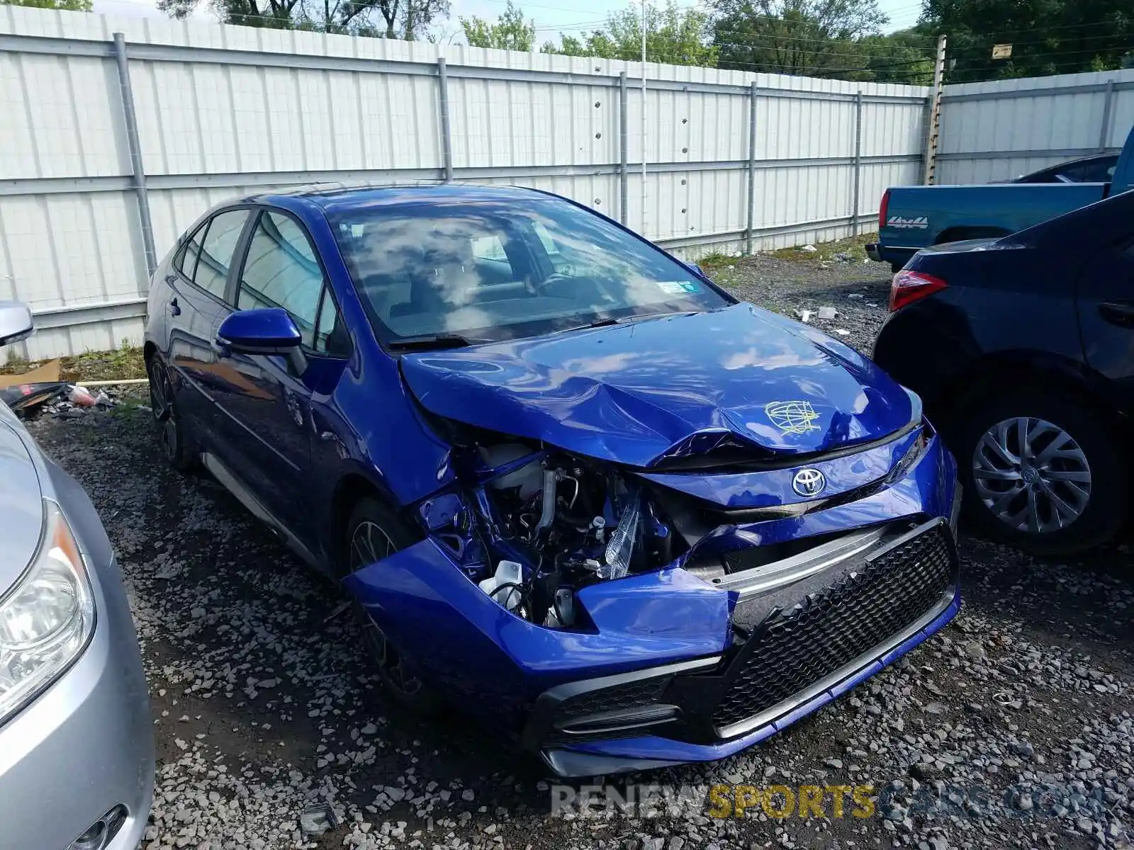 1 Photograph of a damaged car 5YFS4RCE3LP012694 TOYOTA COROLLA 2020