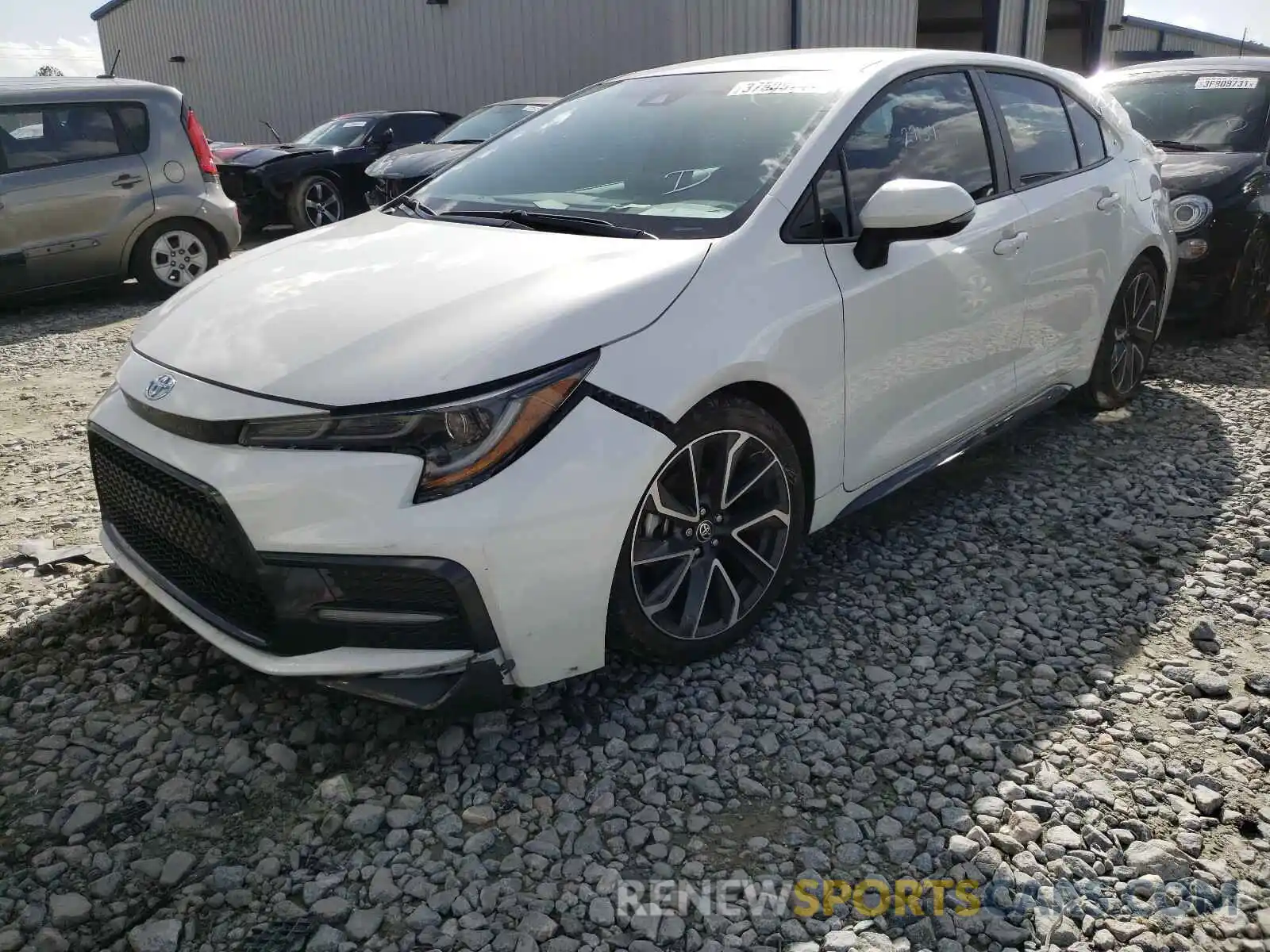 2 Photograph of a damaged car 5YFS4RCE3LP015904 TOYOTA COROLLA 2020