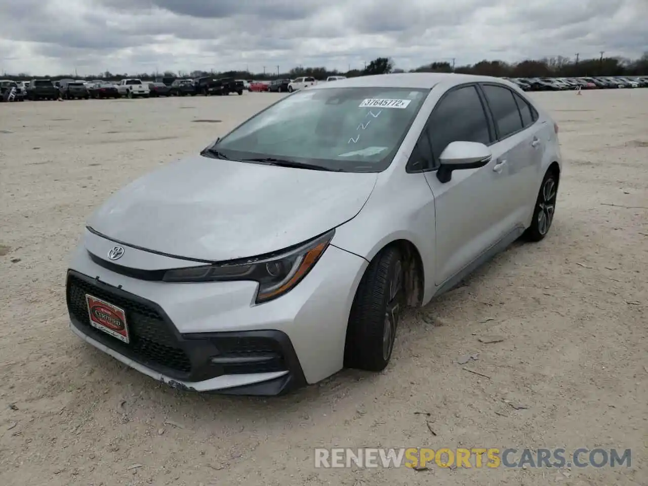 2 Photograph of a damaged car 5YFS4RCE3LP016468 TOYOTA COROLLA 2020