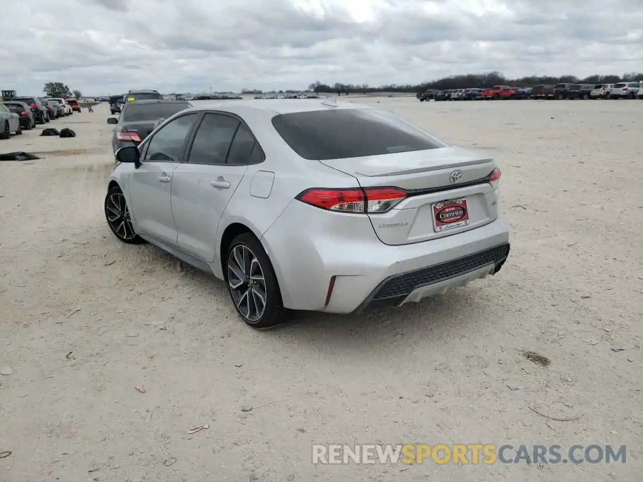 3 Photograph of a damaged car 5YFS4RCE3LP016468 TOYOTA COROLLA 2020