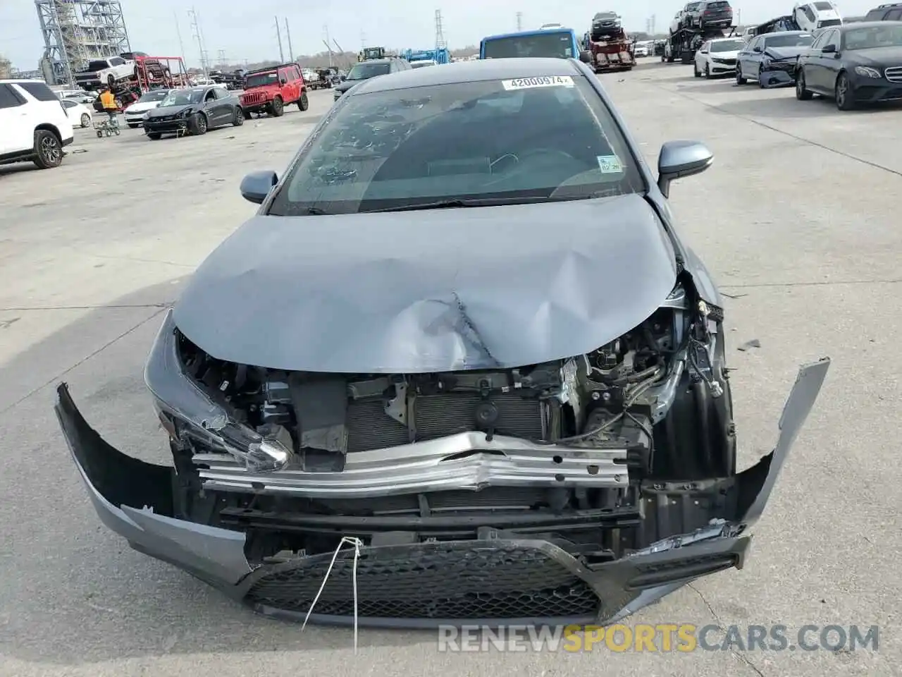 5 Photograph of a damaged car 5YFS4RCE3LP024019 TOYOTA COROLLA 2020