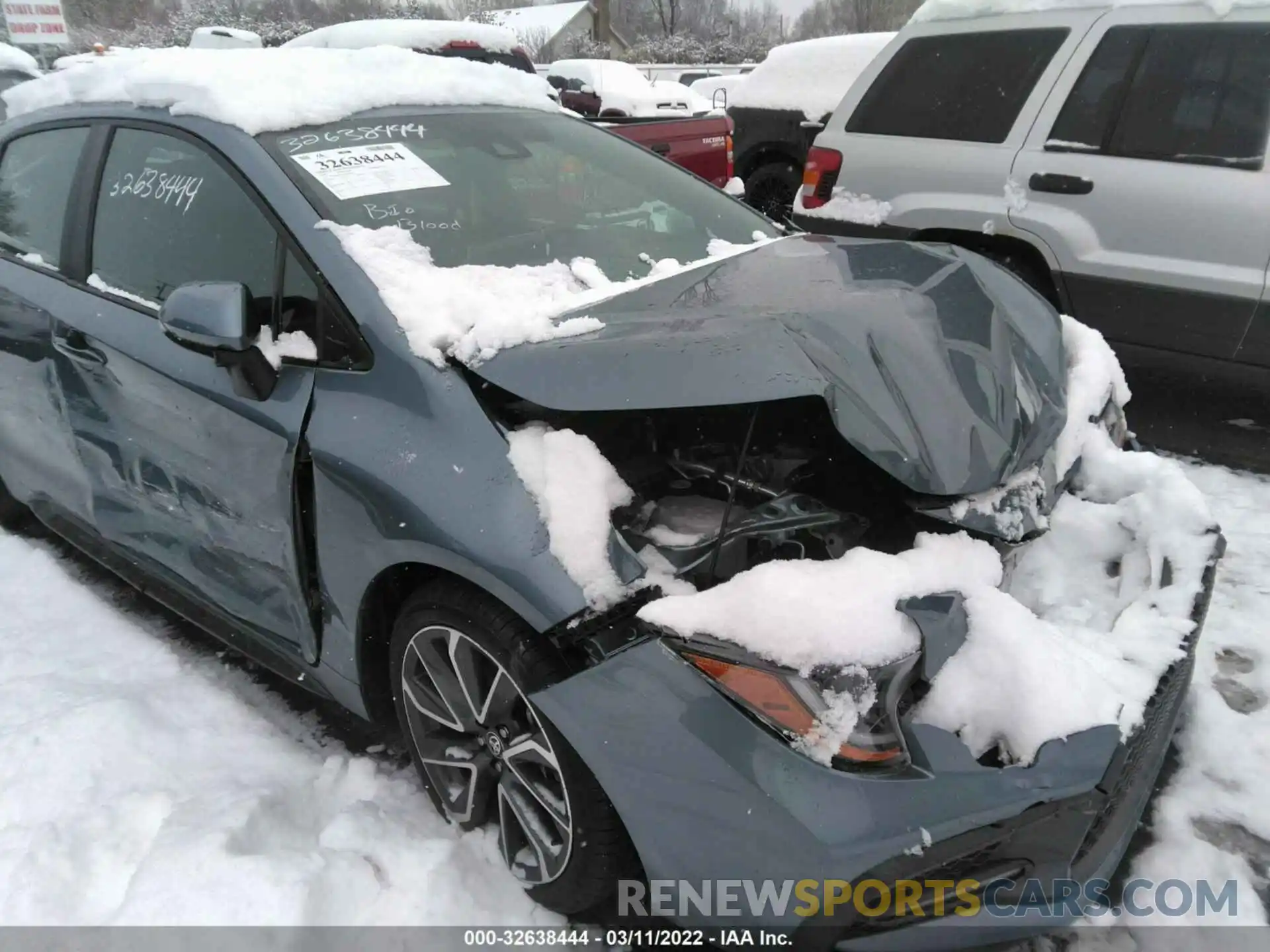 6 Photograph of a damaged car 5YFS4RCE3LP024439 TOYOTA COROLLA 2020