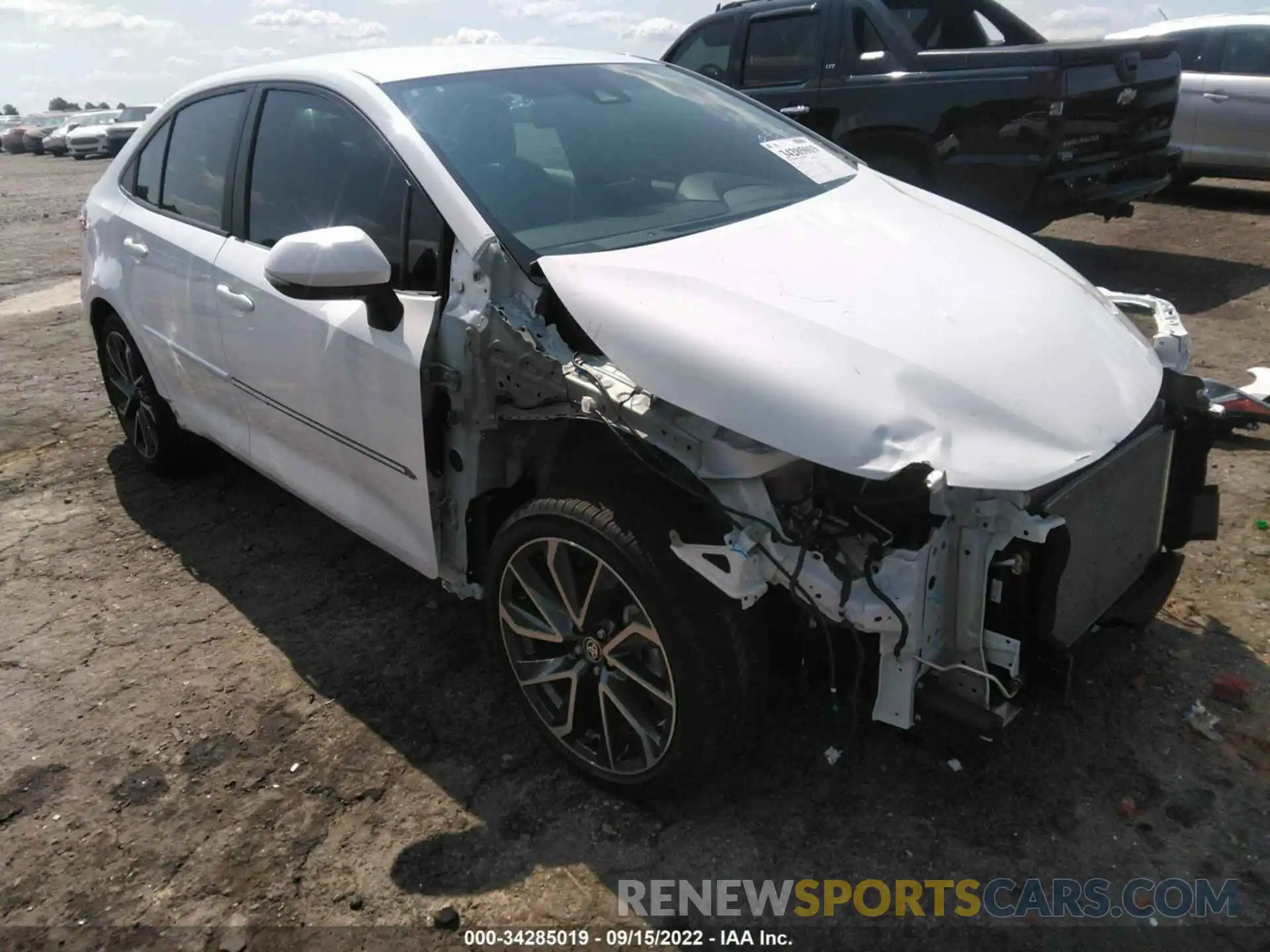 1 Photograph of a damaged car 5YFS4RCE3LP024893 TOYOTA COROLLA 2020