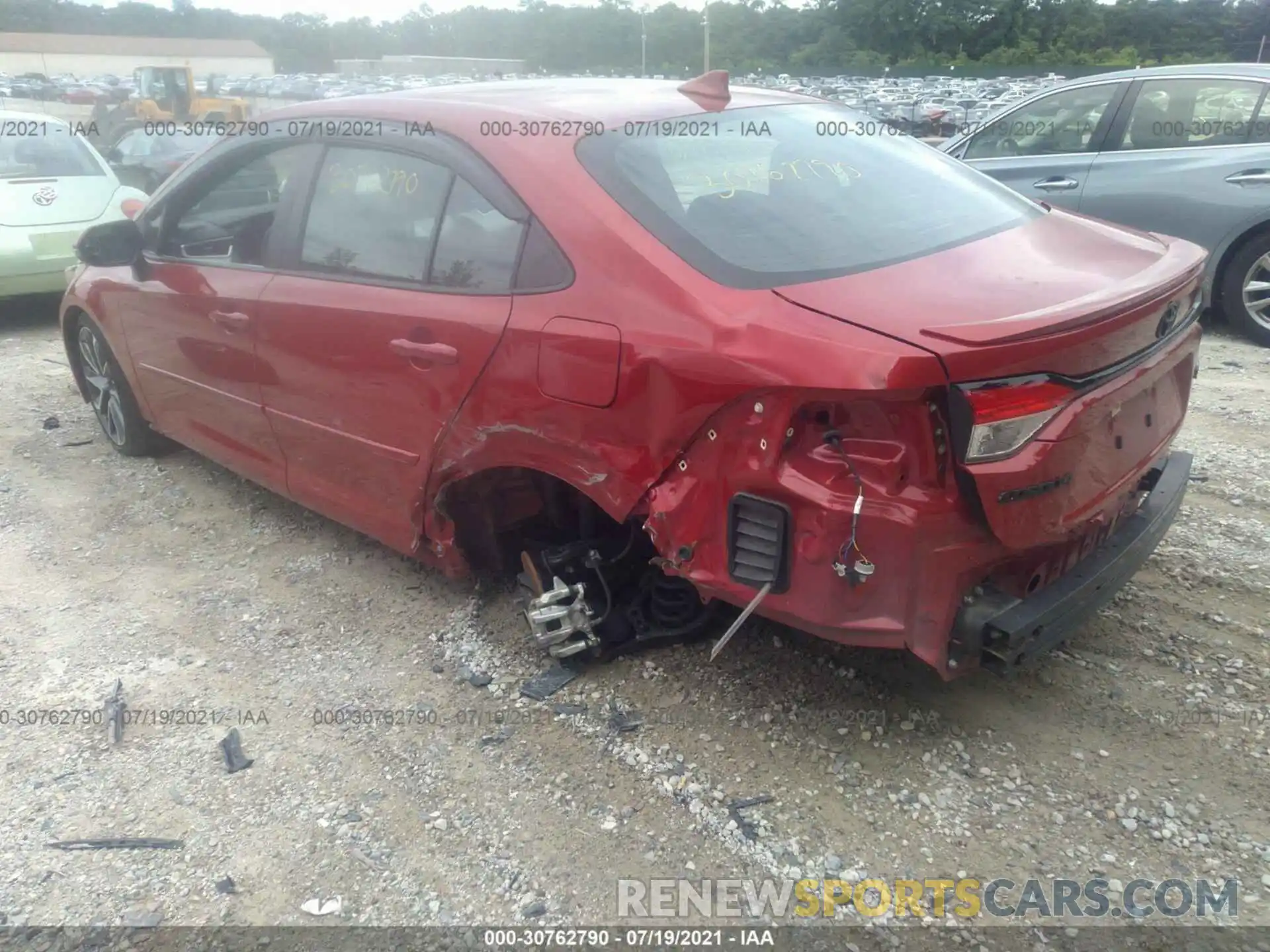 6 Photograph of a damaged car 5YFS4RCE3LP025087 TOYOTA COROLLA 2020