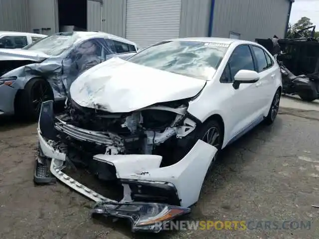 2 Photograph of a damaged car 5YFS4RCE3LP026028 TOYOTA COROLLA 2020