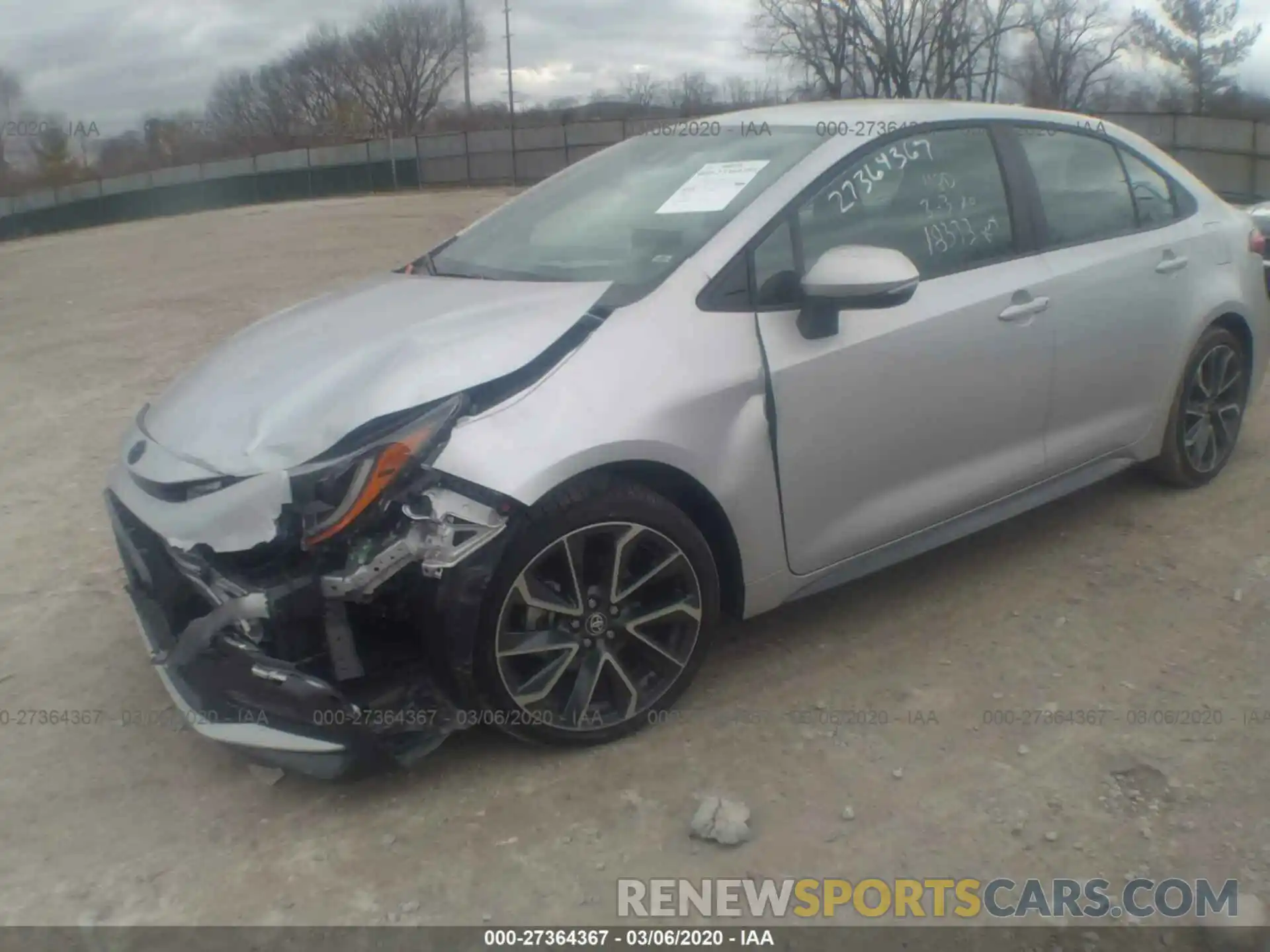 2 Photograph of a damaged car 5YFS4RCE3LP026806 TOYOTA COROLLA 2020