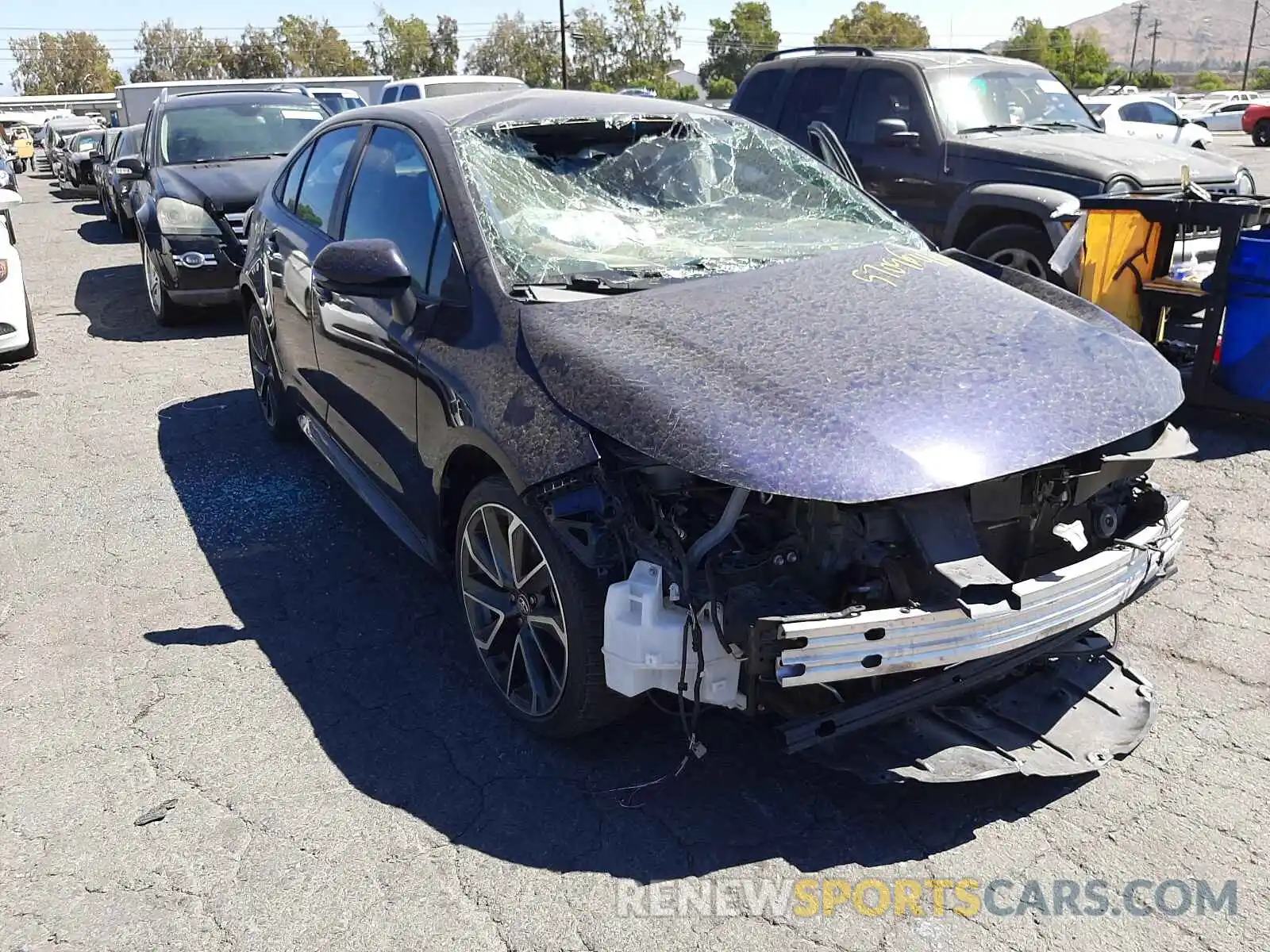 1 Photograph of a damaged car 5YFS4RCE3LP029253 TOYOTA COROLLA 2020