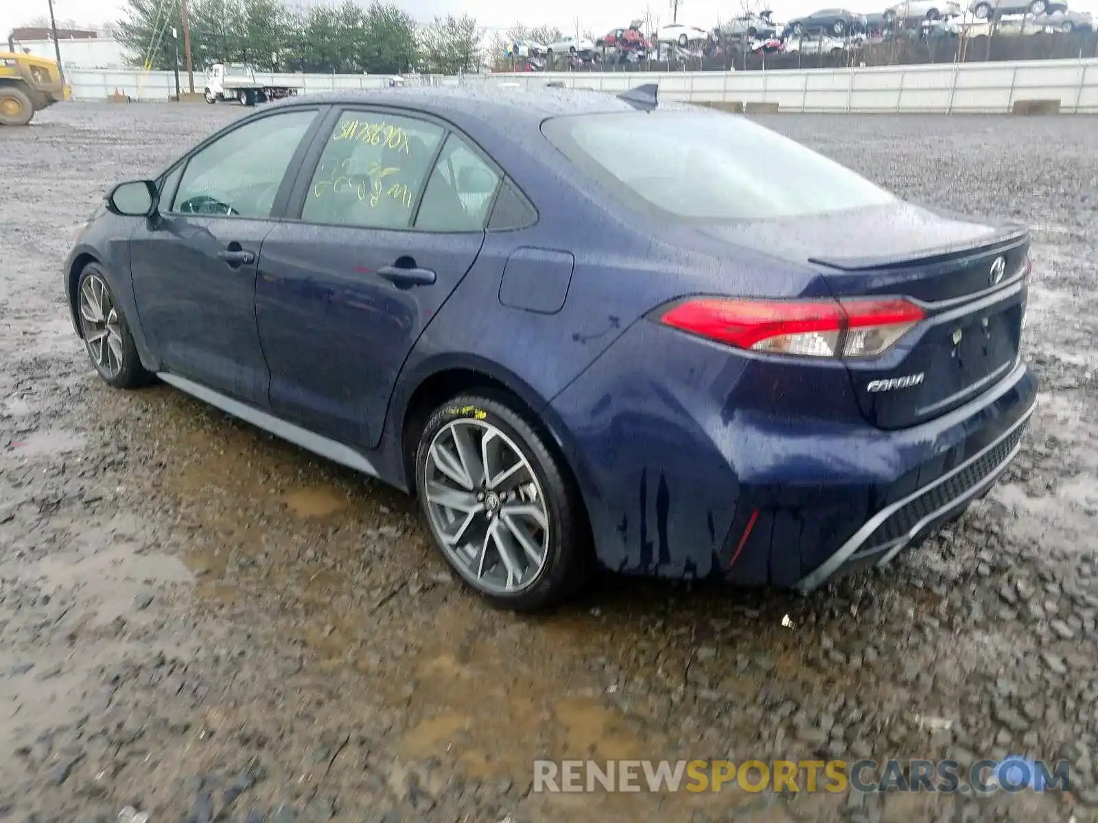 3 Photograph of a damaged car 5YFS4RCE3LP029673 TOYOTA COROLLA 2020