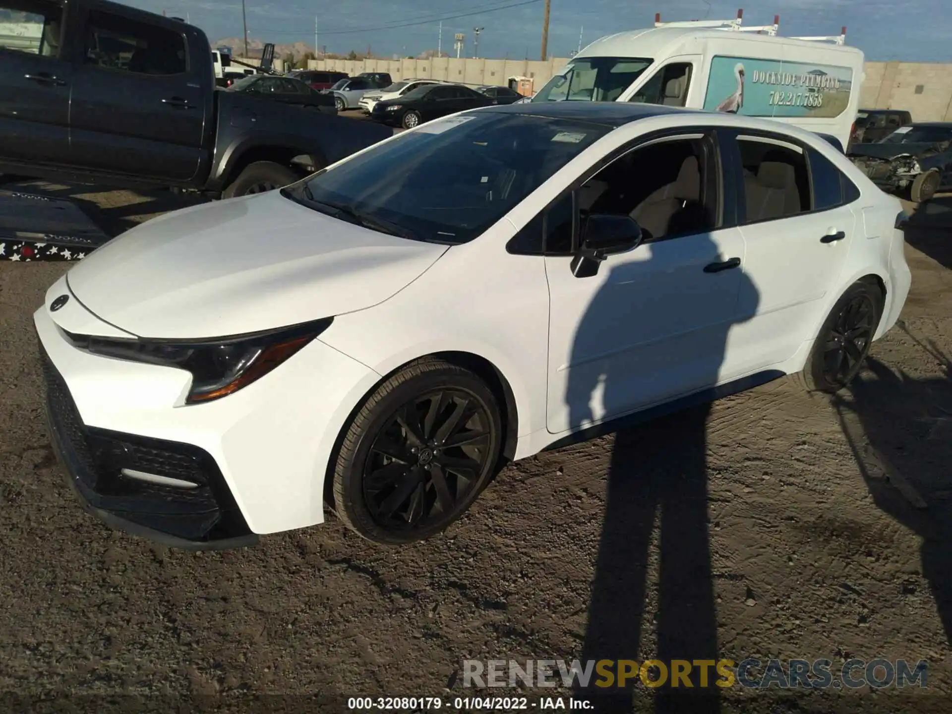 2 Photograph of a damaged car 5YFS4RCE3LP029799 TOYOTA COROLLA 2020