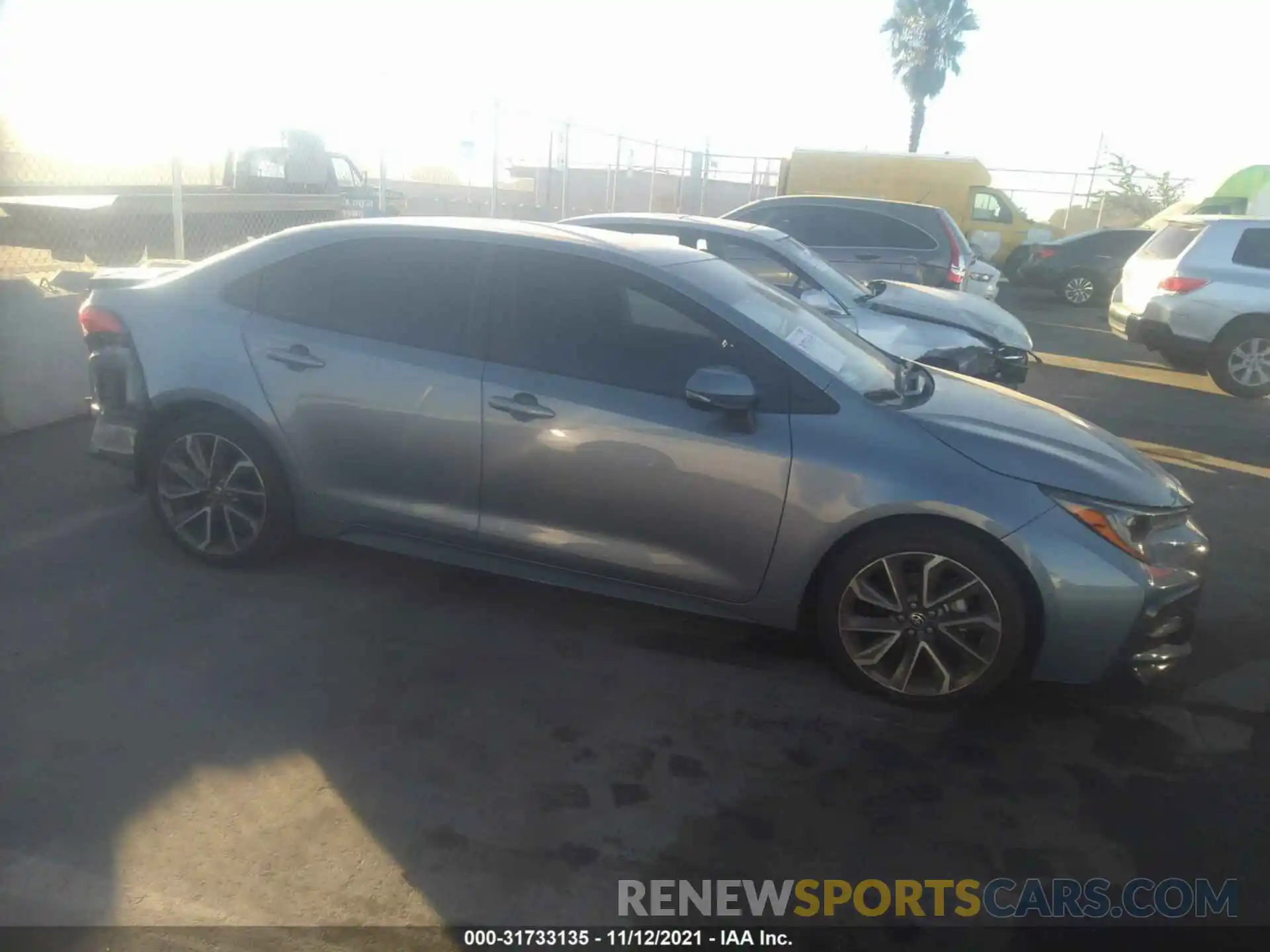 1 Photograph of a damaged car 5YFS4RCE3LP032766 TOYOTA COROLLA 2020