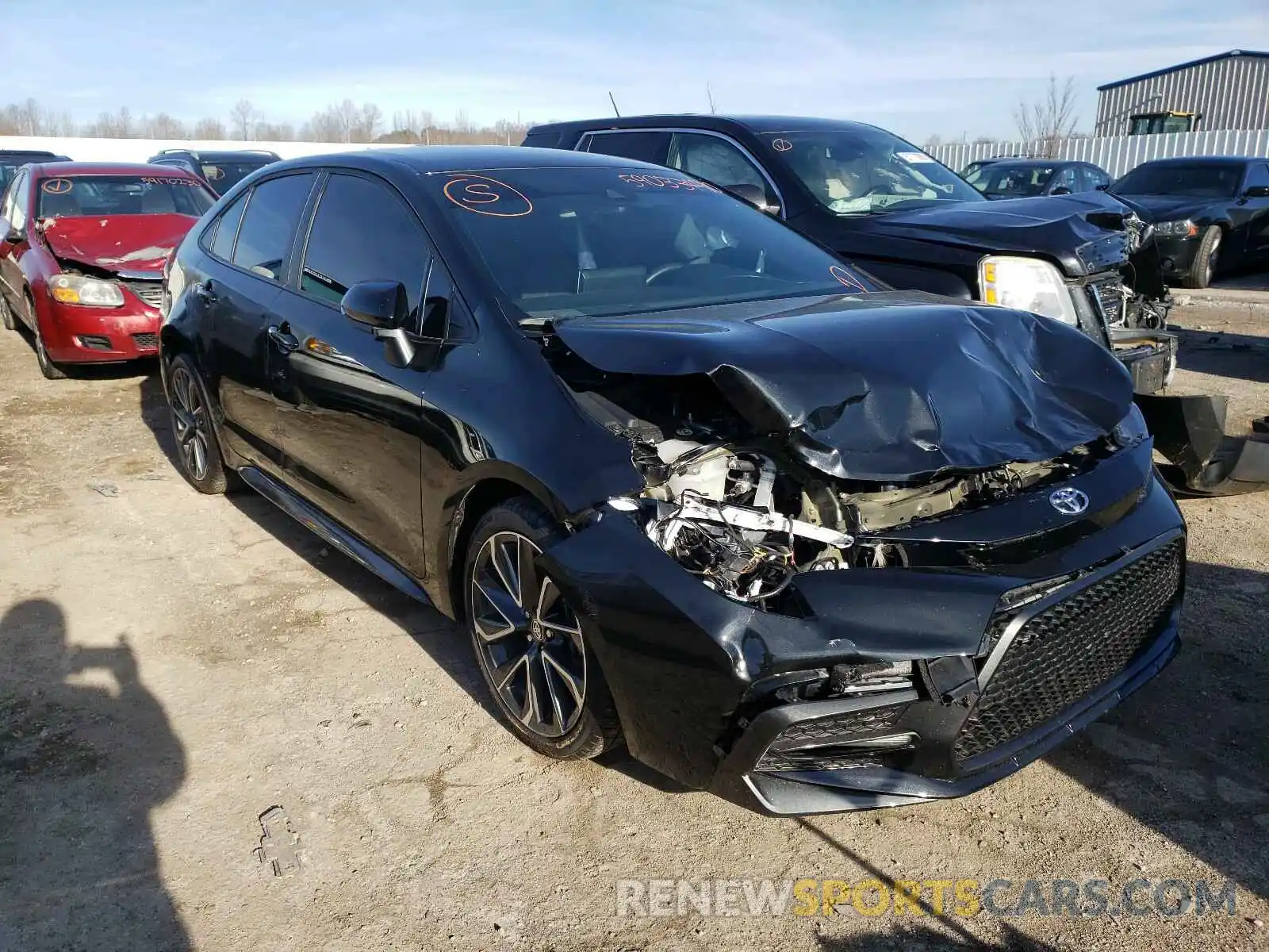 1 Photograph of a damaged car 5YFS4RCE3LP033142 TOYOTA COROLLA 2020