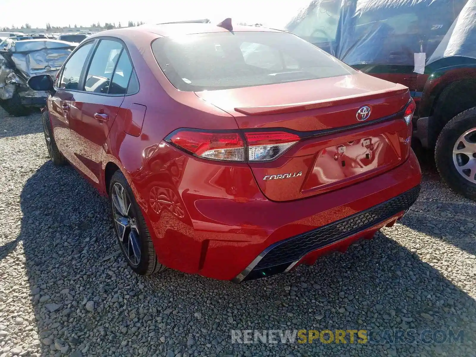 3 Photograph of a damaged car 5YFS4RCE3LP033626 TOYOTA COROLLA 2020