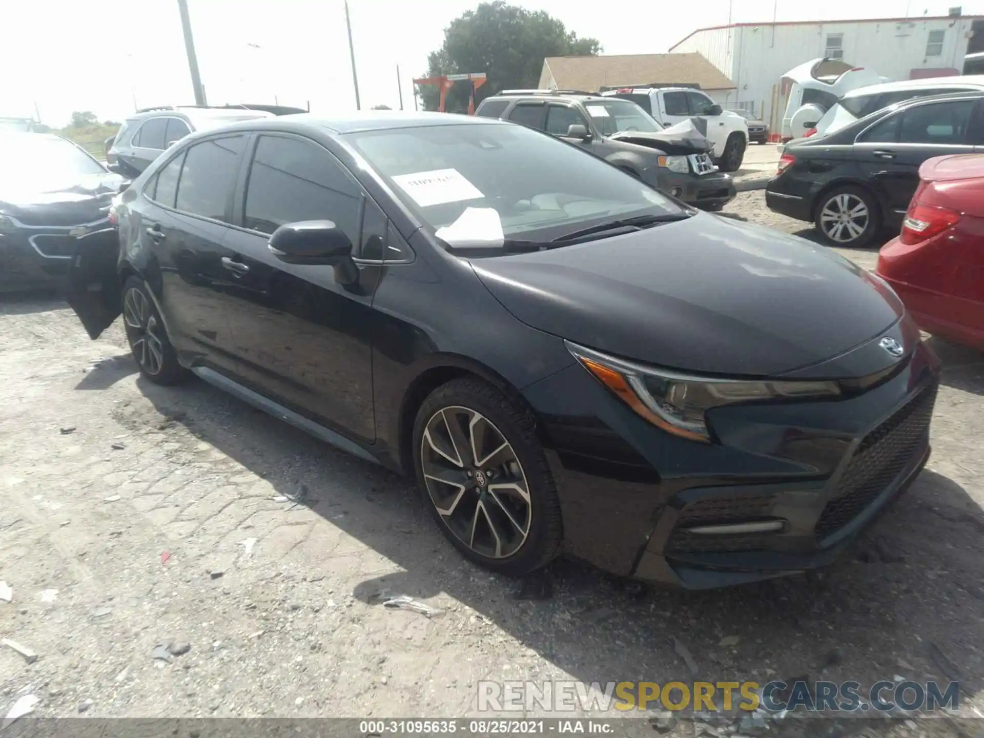 1 Photograph of a damaged car 5YFS4RCE3LP034520 TOYOTA COROLLA 2020