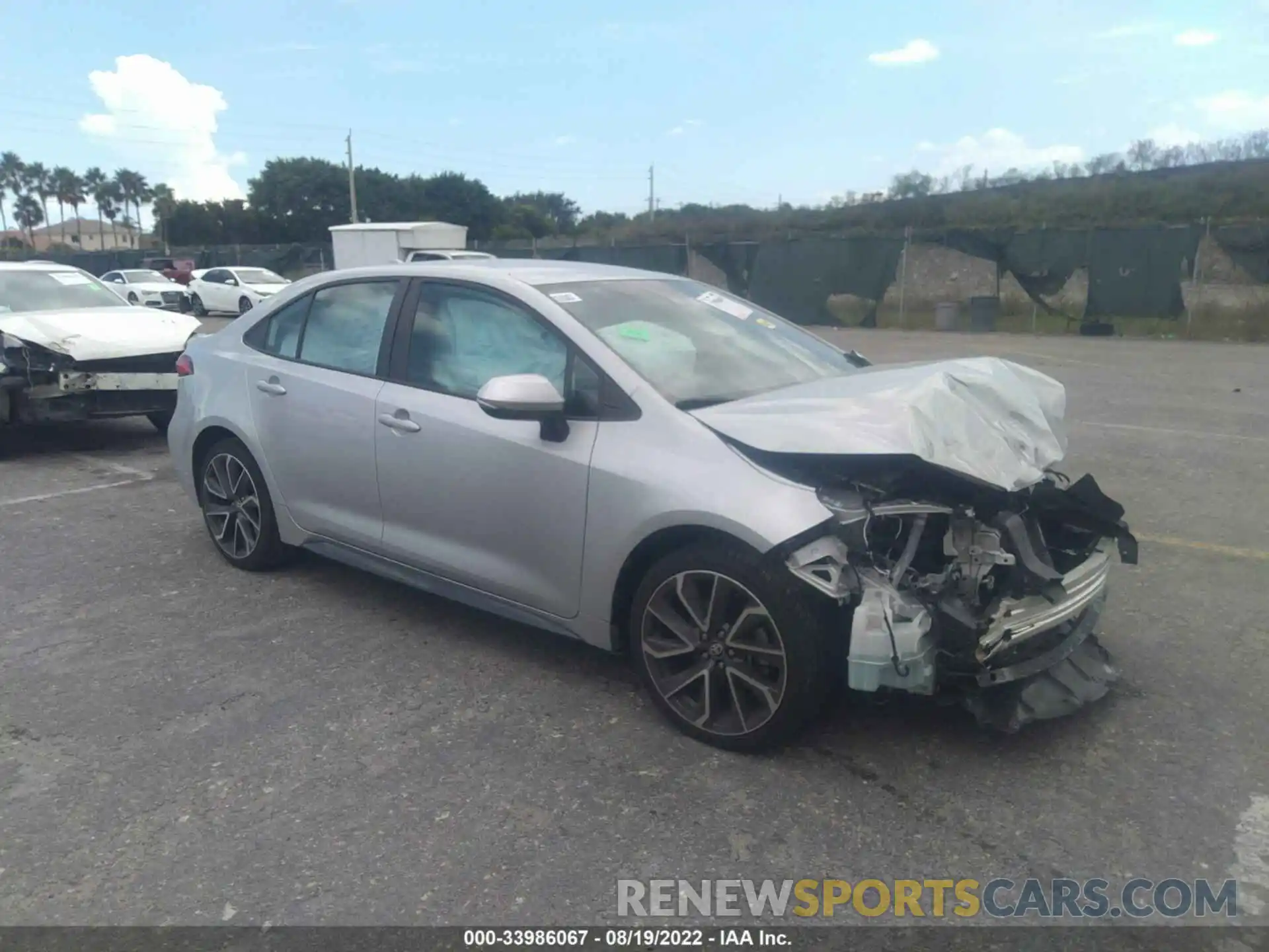 1 Photograph of a damaged car 5YFS4RCE3LP034551 TOYOTA COROLLA 2020