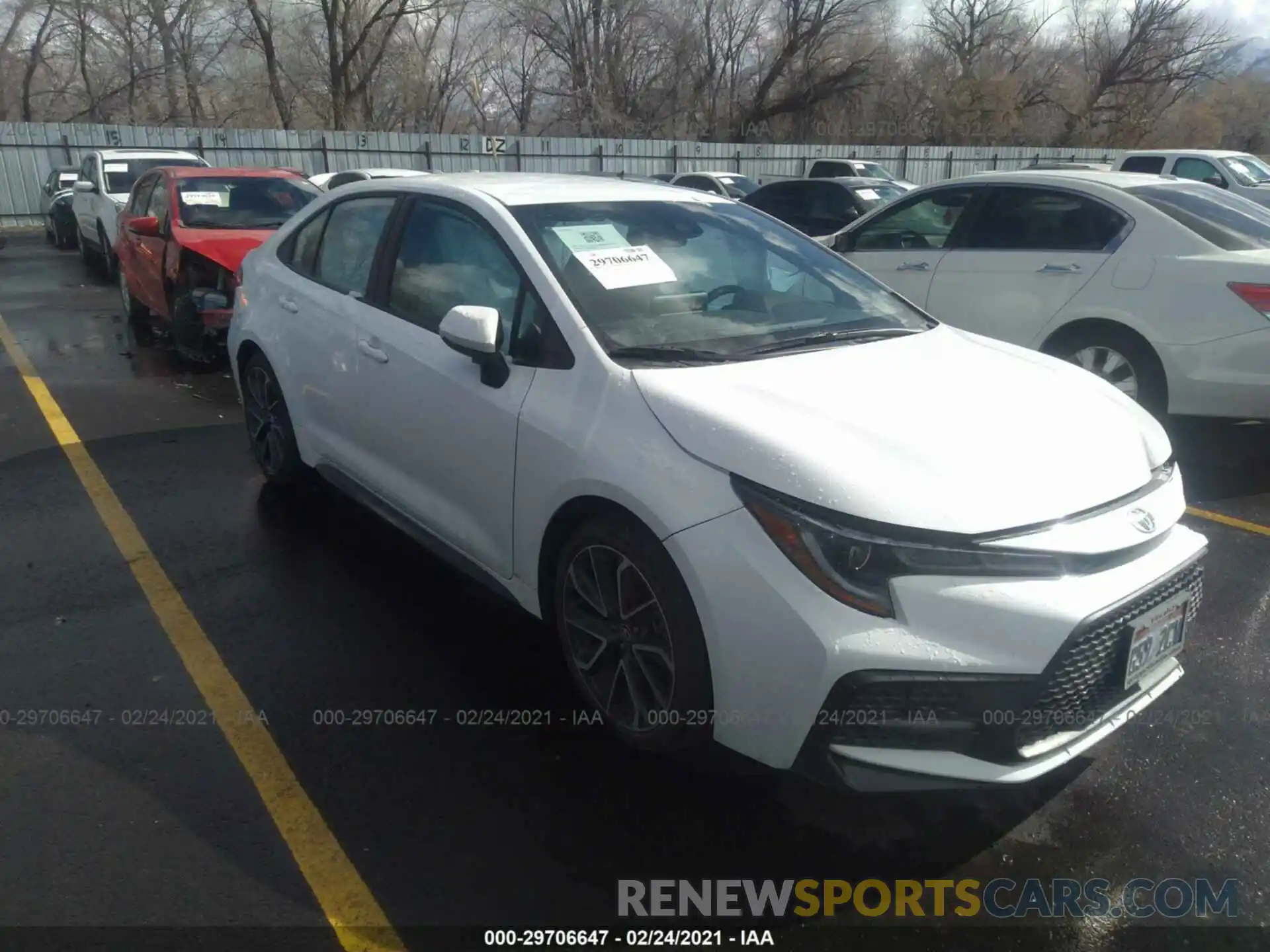 1 Photograph of a damaged car 5YFS4RCE3LP035229 TOYOTA COROLLA 2020