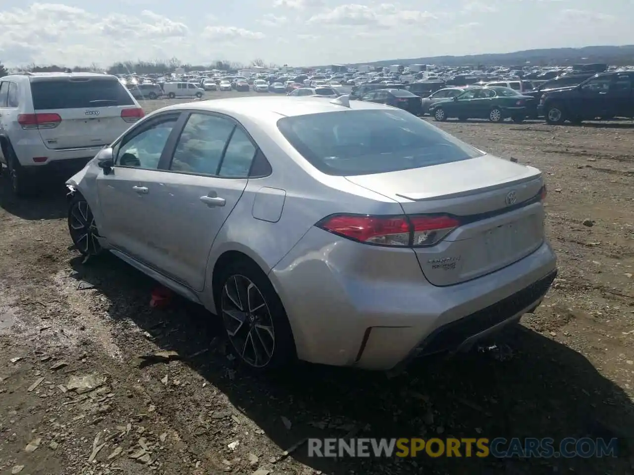 3 Photograph of a damaged car 5YFS4RCE3LP035358 TOYOTA COROLLA 2020