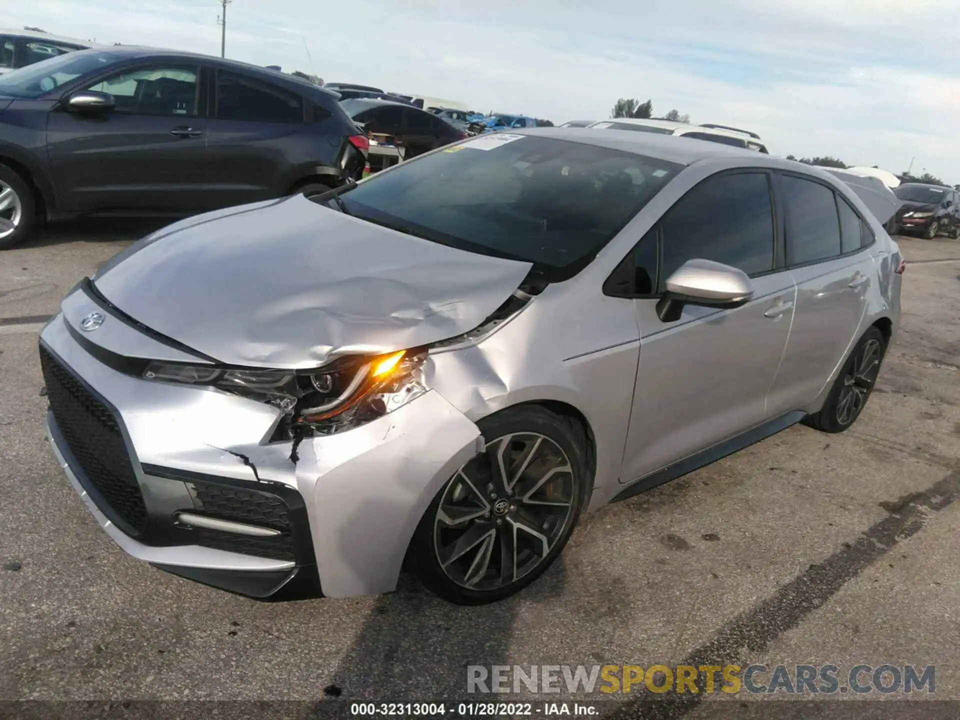 2 Photograph of a damaged car 5YFS4RCE3LP036221 TOYOTA COROLLA 2020