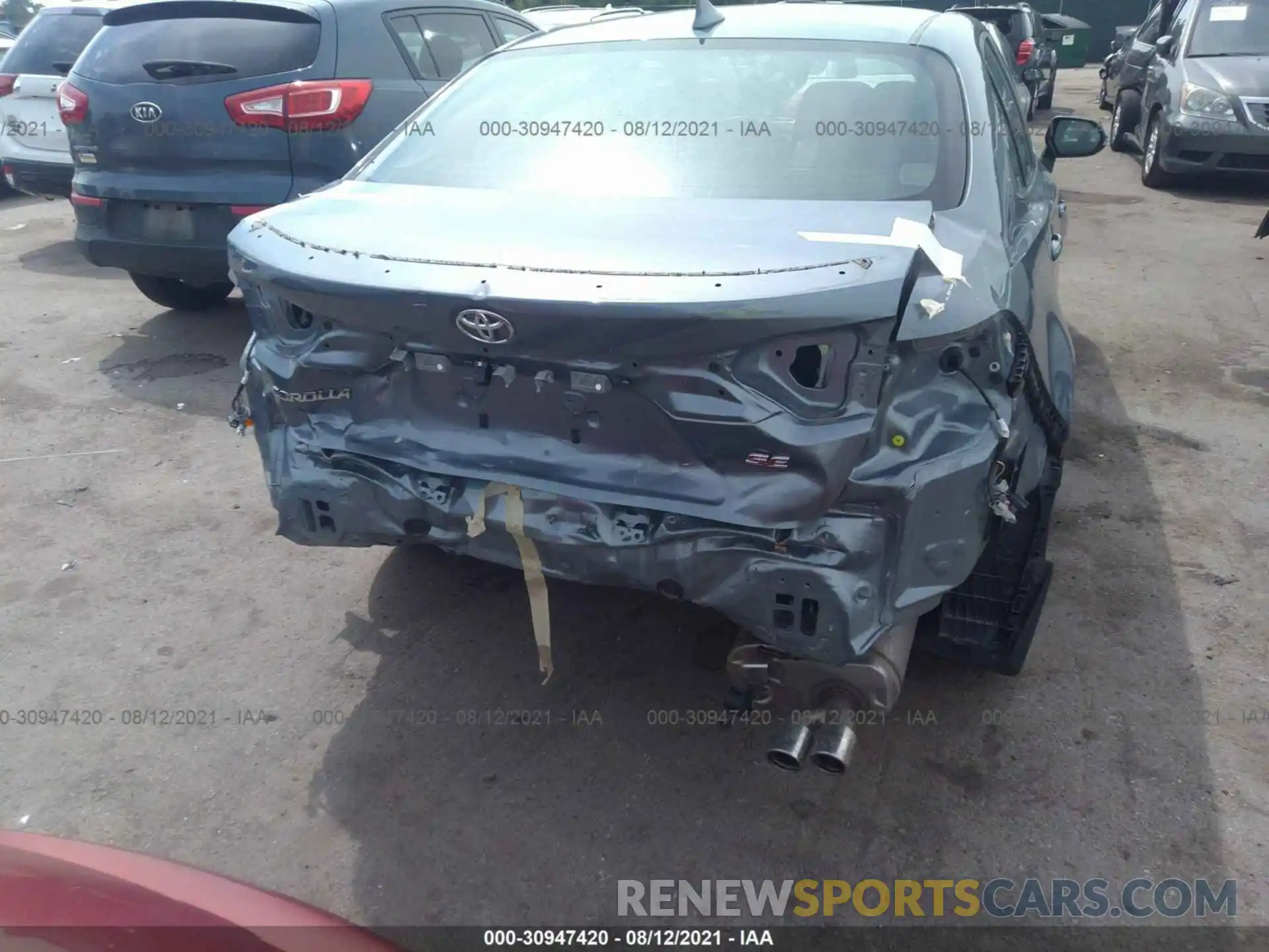 6 Photograph of a damaged car 5YFS4RCE3LP036560 TOYOTA COROLLA 2020