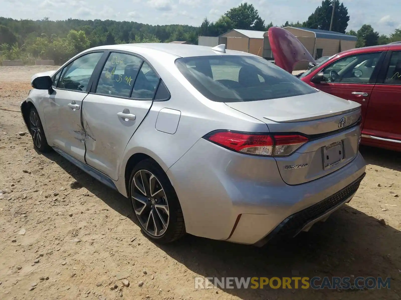 3 Photograph of a damaged car 5YFS4RCE3LP039264 TOYOTA COROLLA 2020