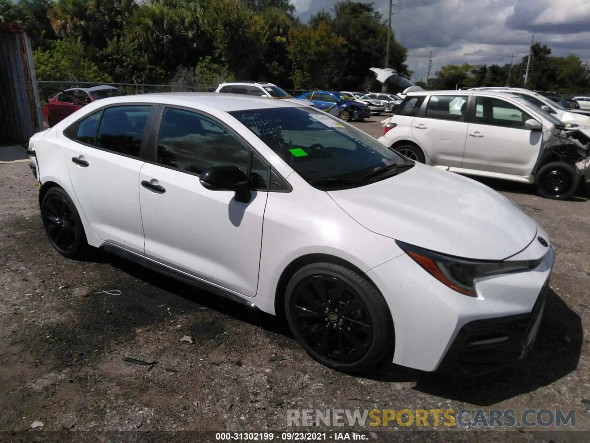 1 Photograph of a damaged car 5YFS4RCE3LP039720 TOYOTA COROLLA 2020