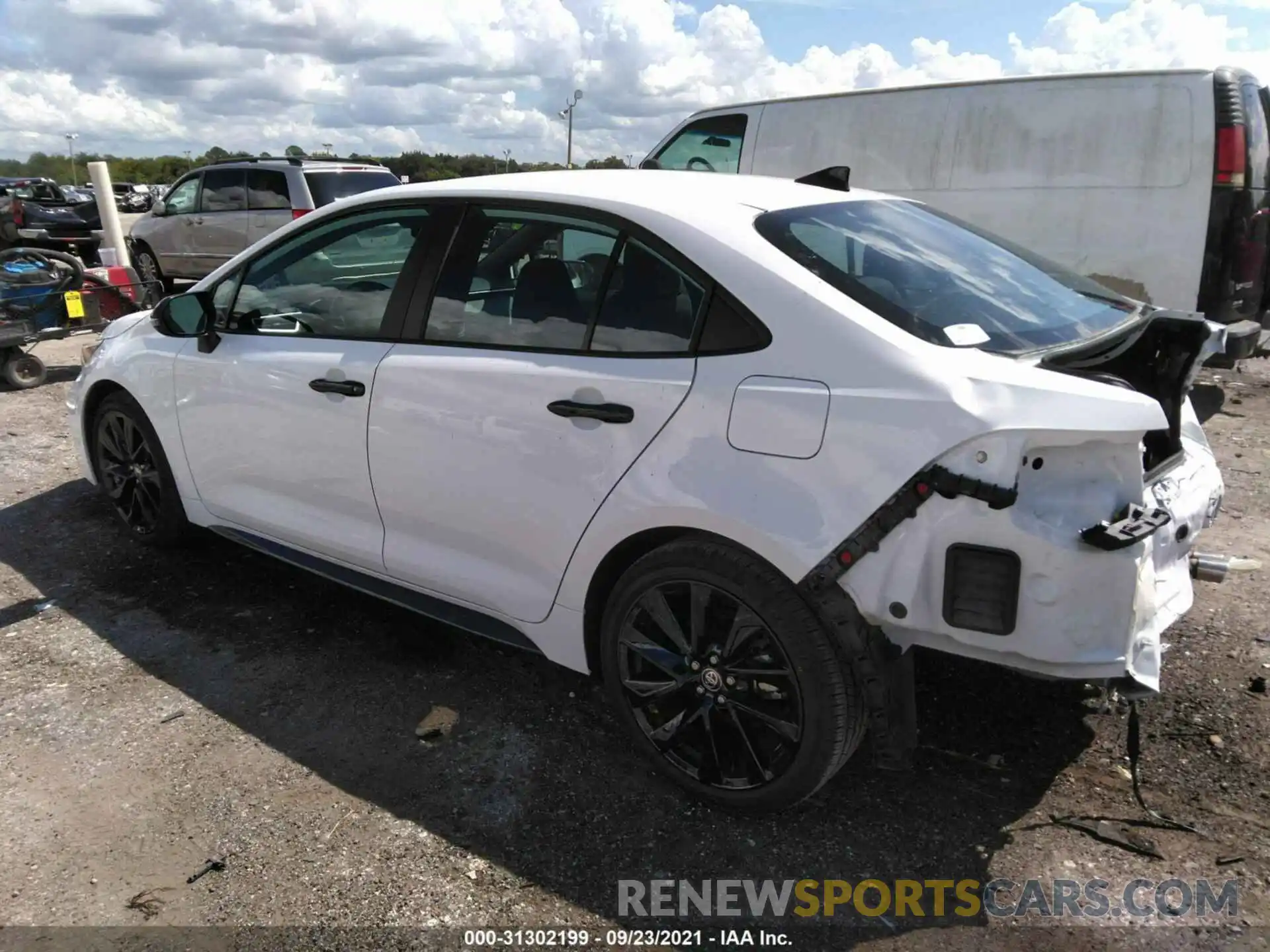 3 Photograph of a damaged car 5YFS4RCE3LP039720 TOYOTA COROLLA 2020