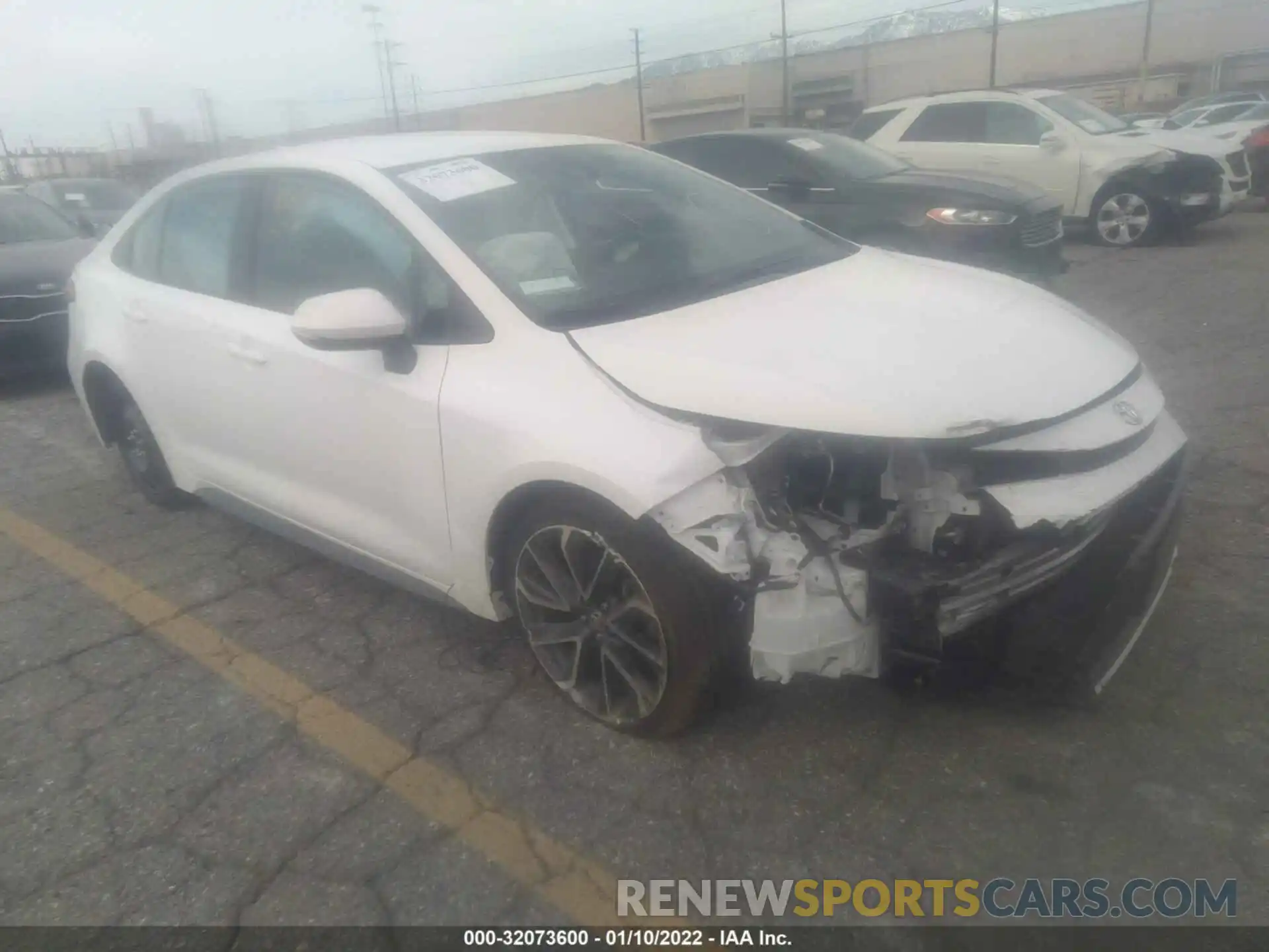 1 Photograph of a damaged car 5YFS4RCE3LP041306 TOYOTA COROLLA 2020