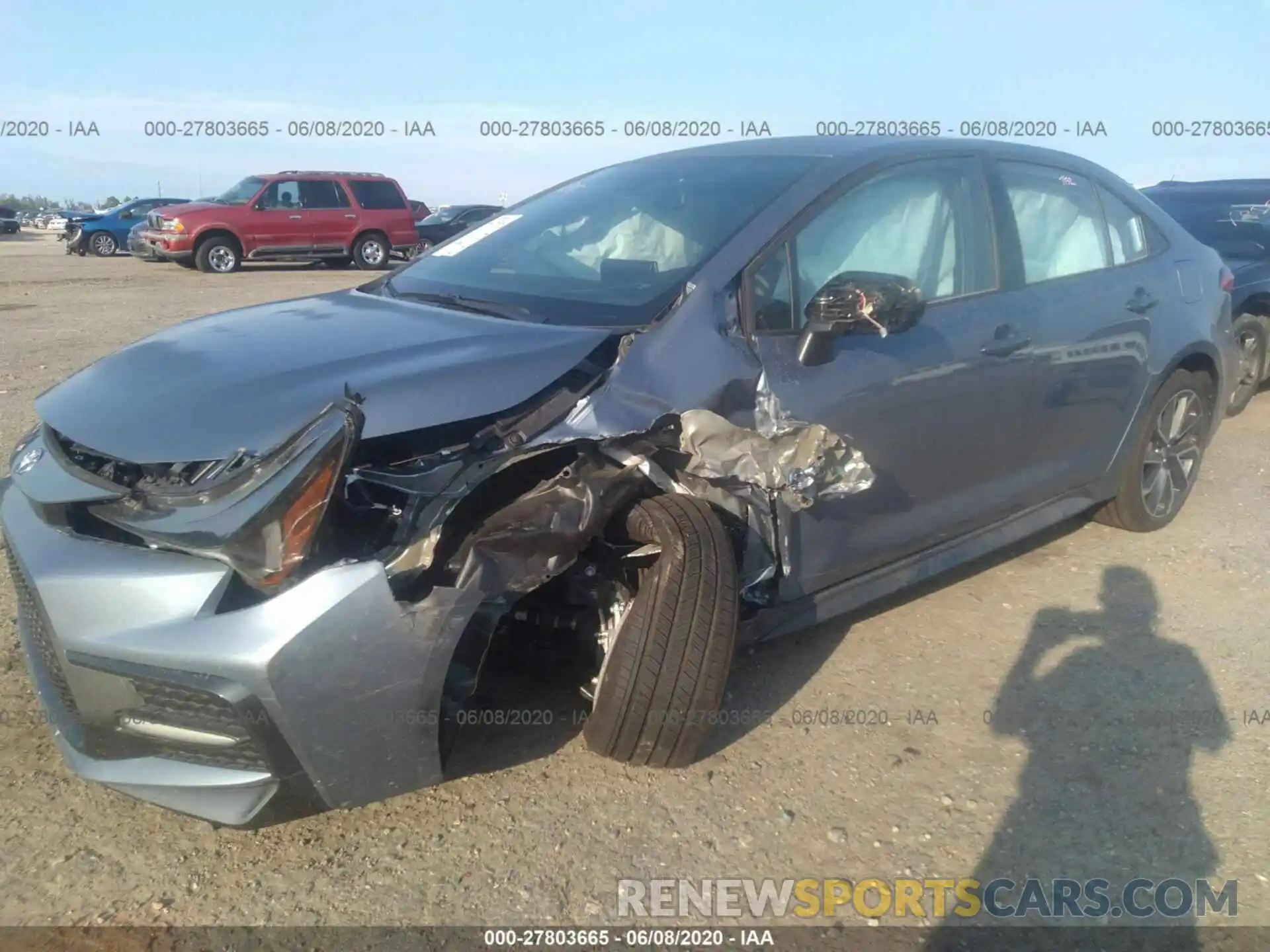 2 Photograph of a damaged car 5YFS4RCE3LP042133 TOYOTA COROLLA 2020