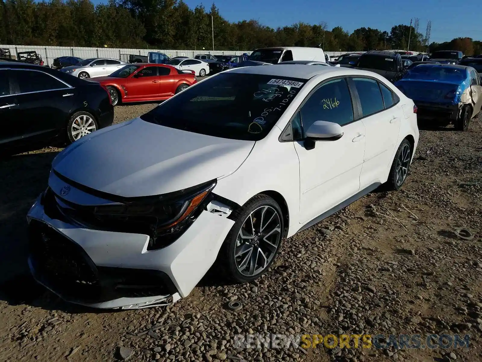 2 Photograph of a damaged car 5YFS4RCE3LP044366 TOYOTA COROLLA 2020