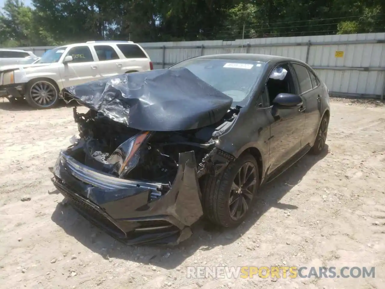 2 Photograph of a damaged car 5YFS4RCE3LP046103 TOYOTA COROLLA 2020