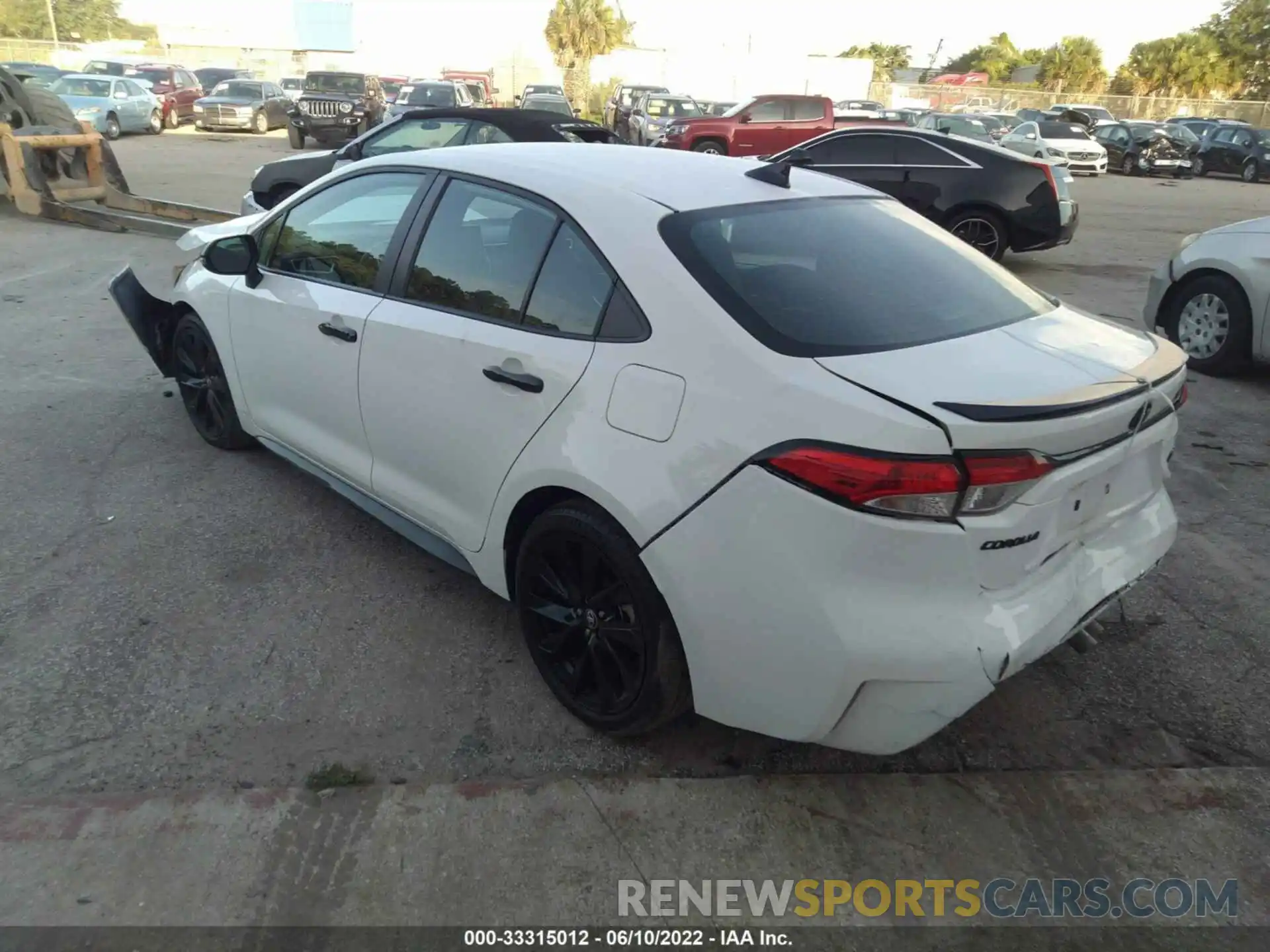 3 Photograph of a damaged car 5YFS4RCE3LP046845 TOYOTA COROLLA 2020