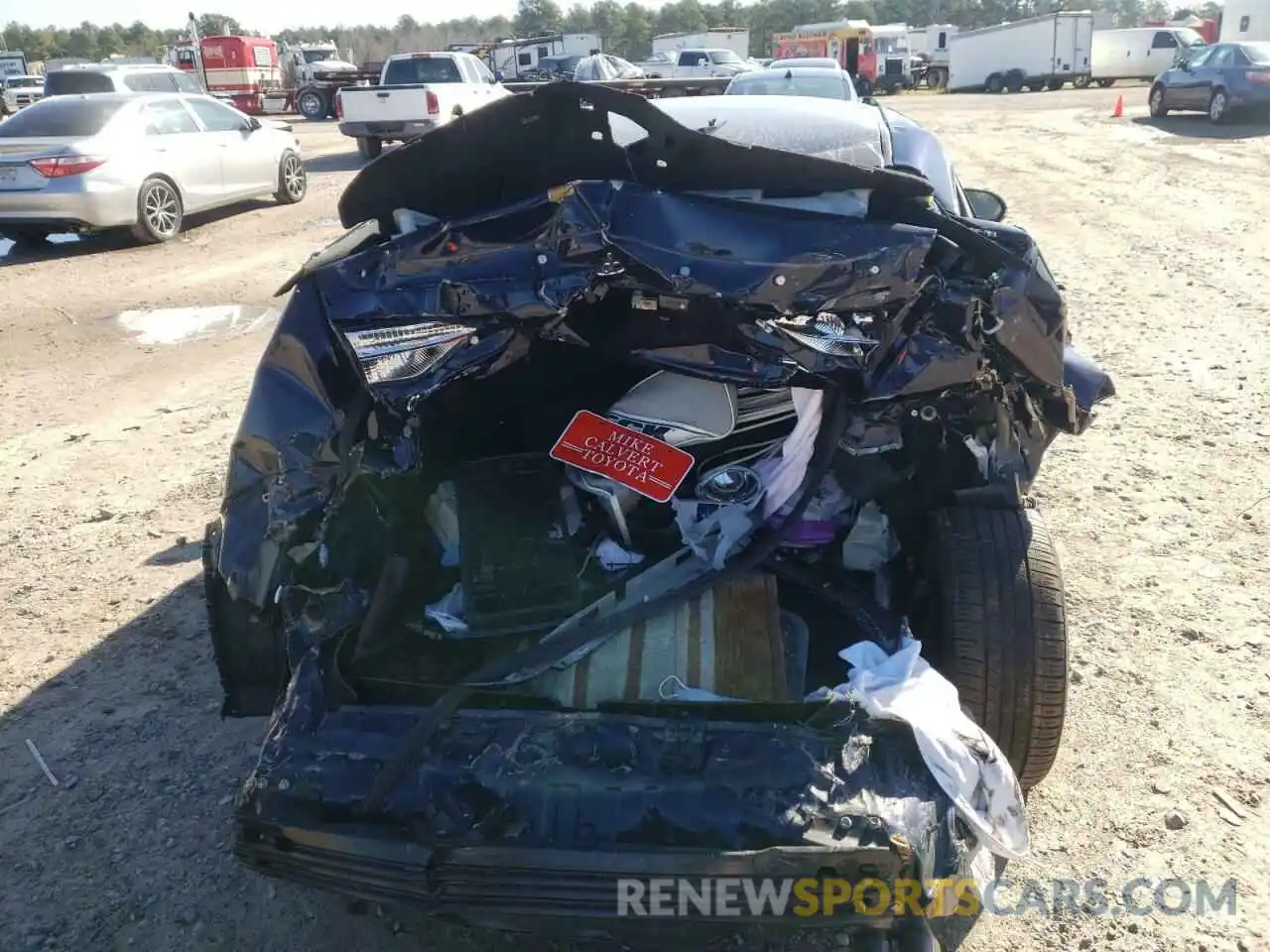 9 Photograph of a damaged car 5YFS4RCE3LP048496 TOYOTA COROLLA 2020