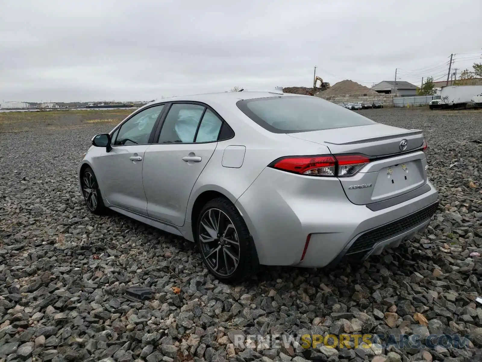 3 Photograph of a damaged car 5YFS4RCE3LP050264 TOYOTA COROLLA 2020