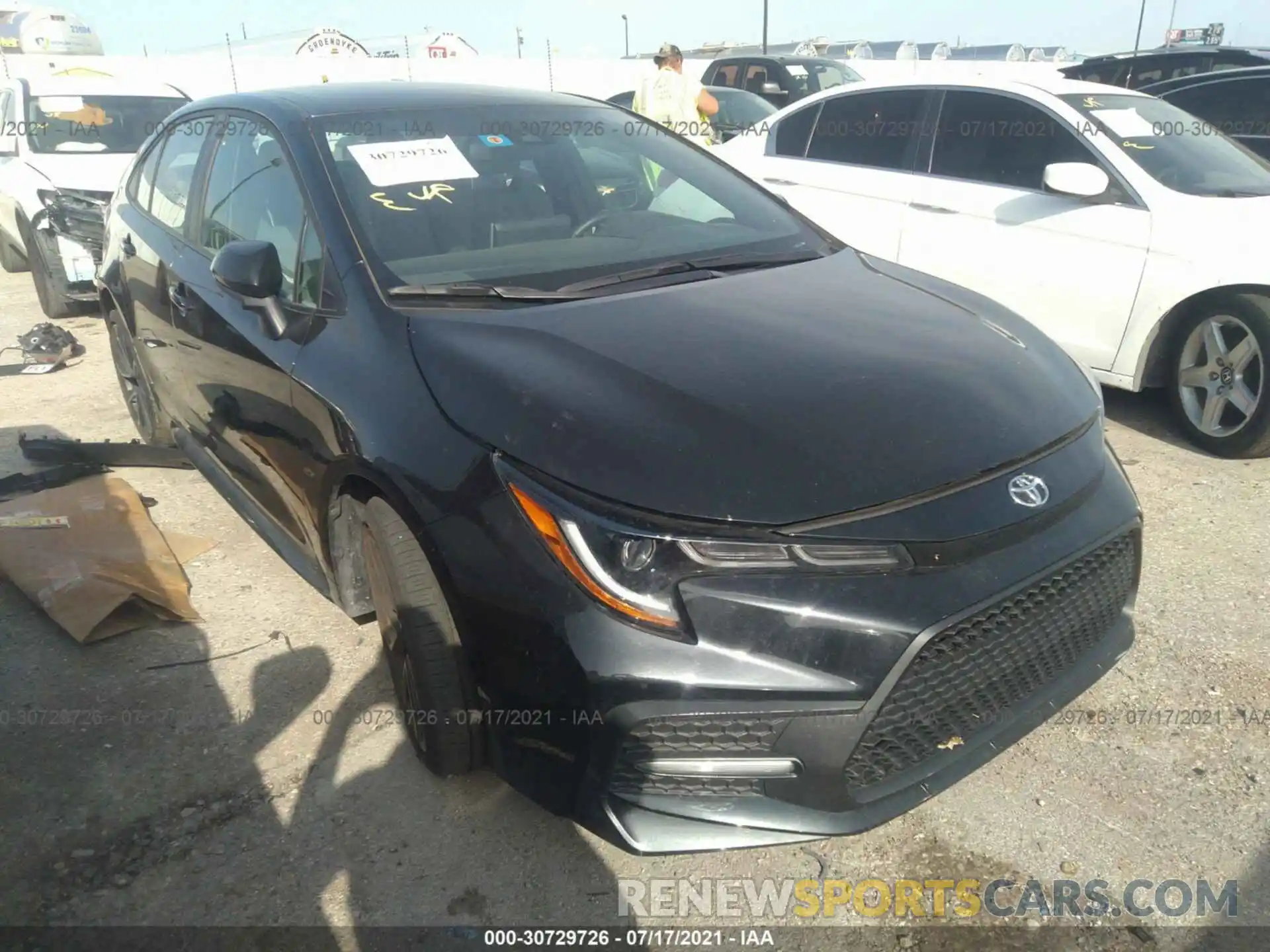 1 Photograph of a damaged car 5YFS4RCE3LP050457 TOYOTA COROLLA 2020