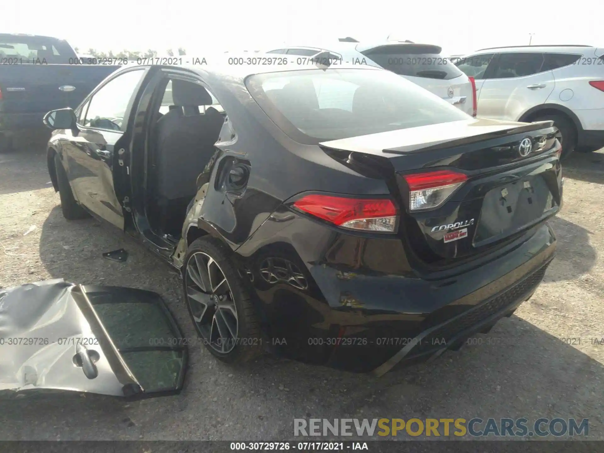 3 Photograph of a damaged car 5YFS4RCE3LP050457 TOYOTA COROLLA 2020