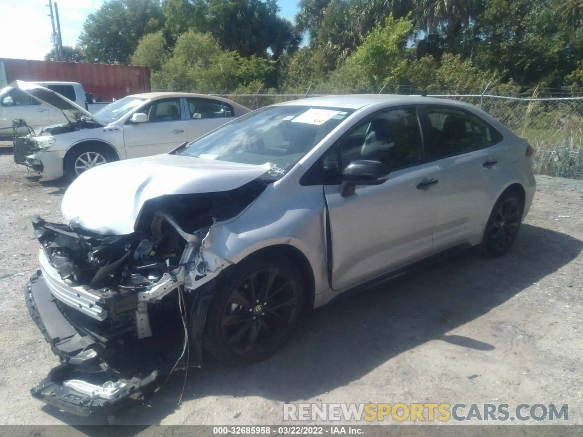 2 Photograph of a damaged car 5YFS4RCE3LP052001 TOYOTA COROLLA 2020