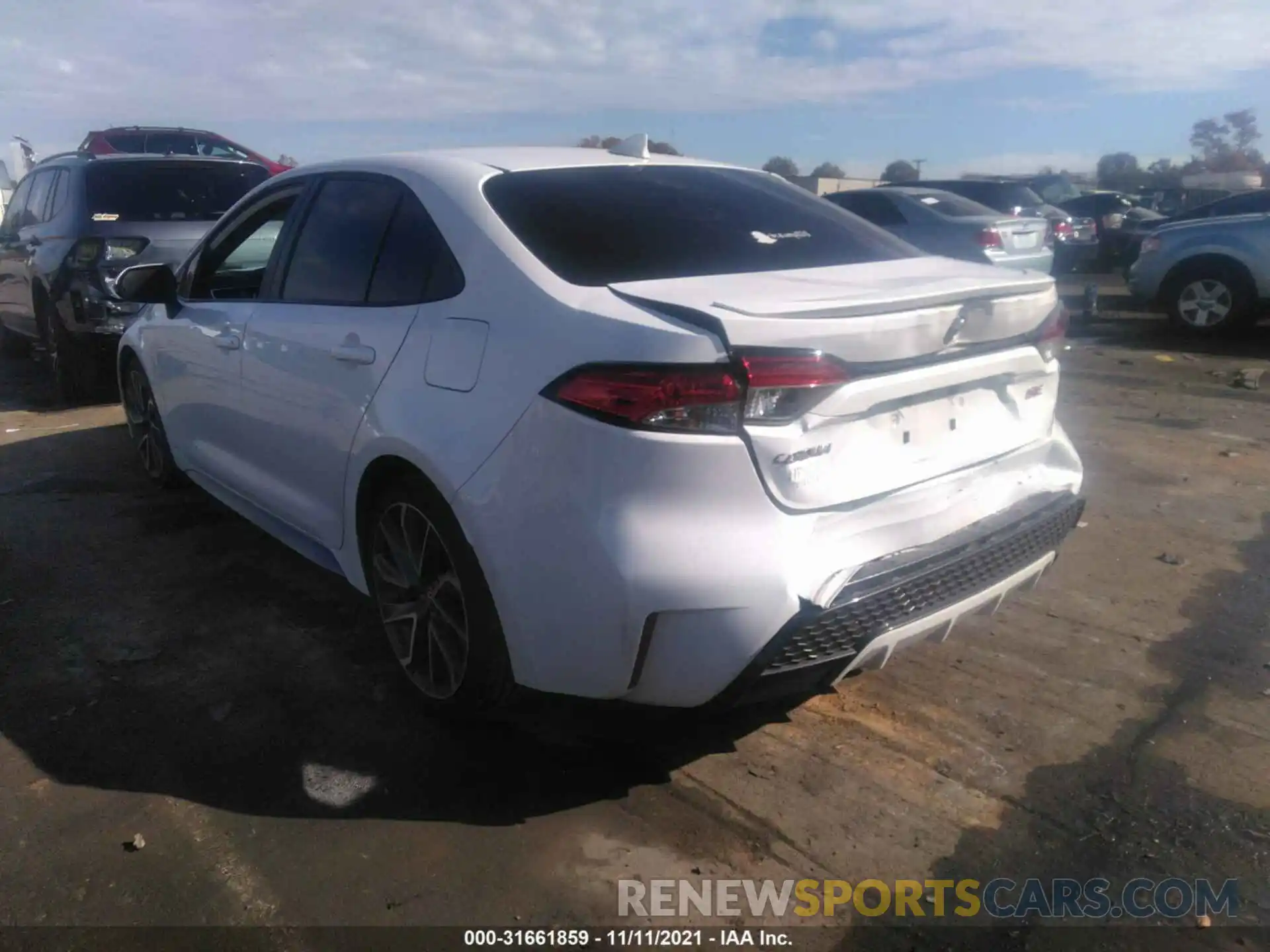 3 Photograph of a damaged car 5YFS4RCE3LP052290 TOYOTA COROLLA 2020