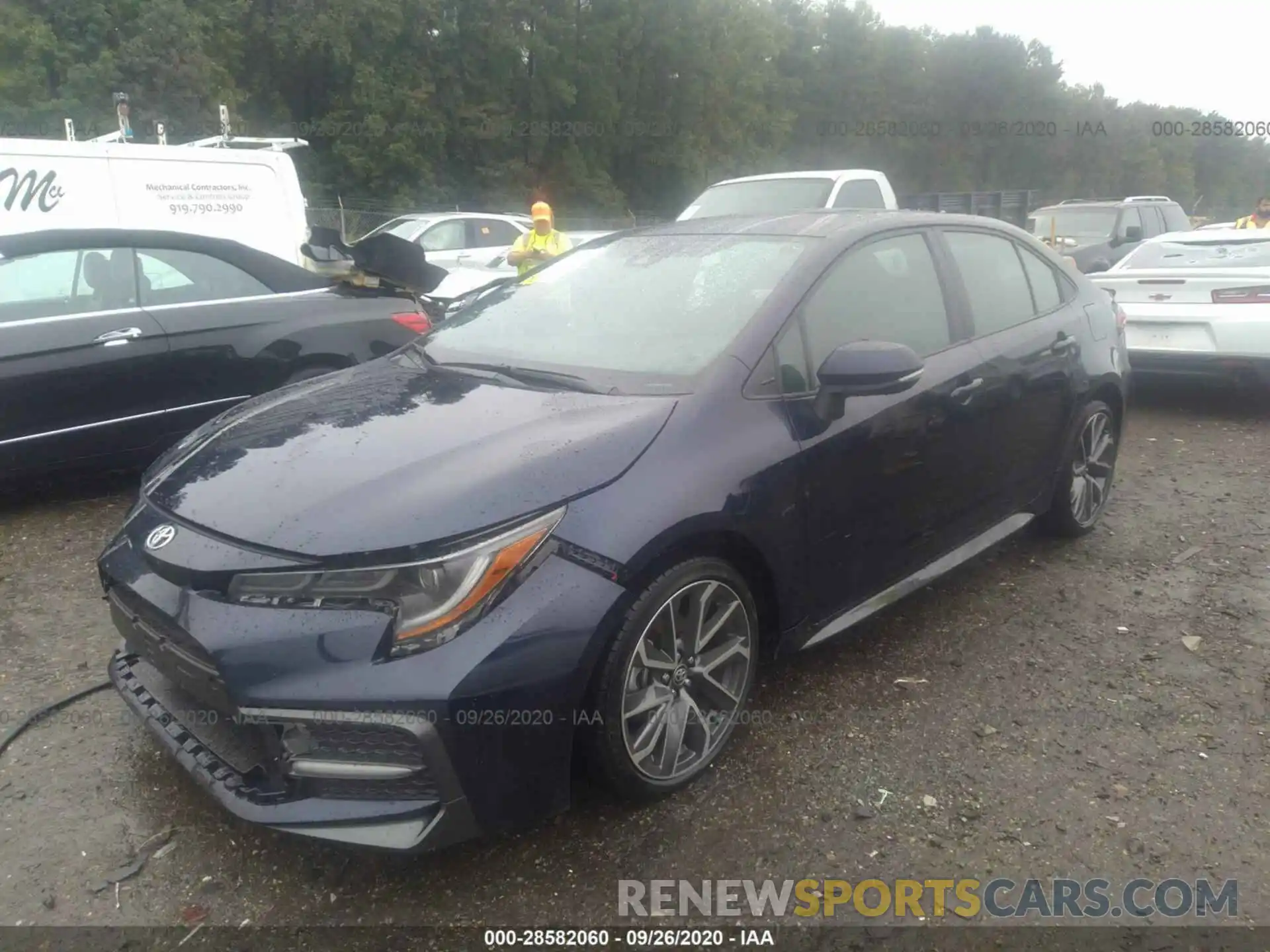 2 Photograph of a damaged car 5YFS4RCE3LP052399 TOYOTA COROLLA 2020