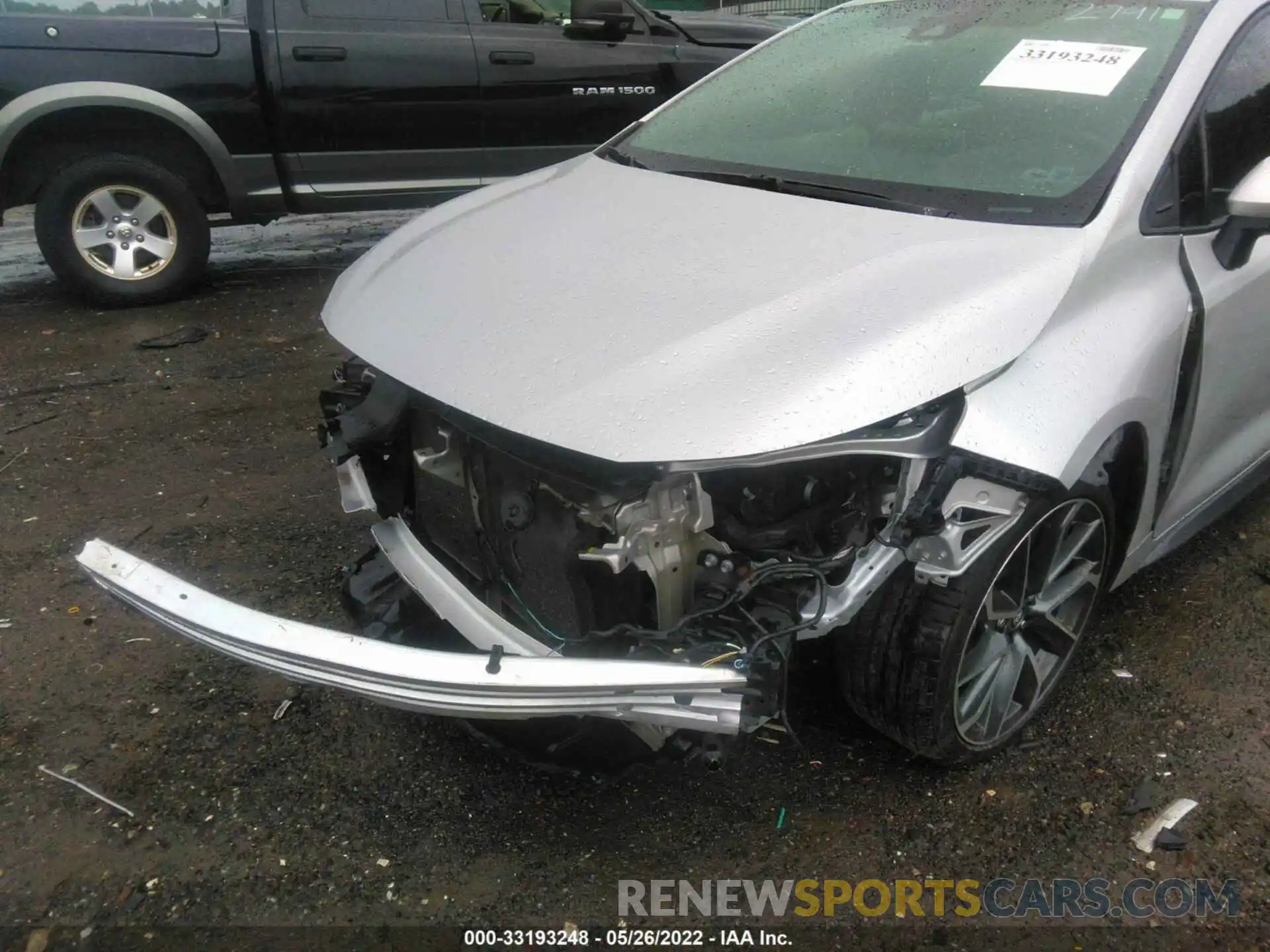 6 Photograph of a damaged car 5YFS4RCE3LP052791 TOYOTA COROLLA 2020