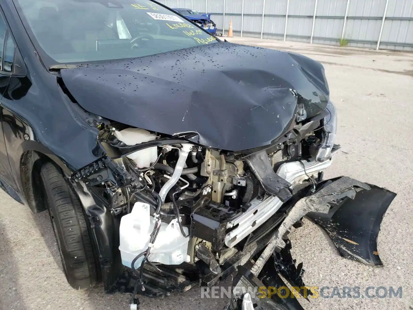 9 Photograph of a damaged car 5YFS4RCE3LP056260 TOYOTA COROLLA 2020