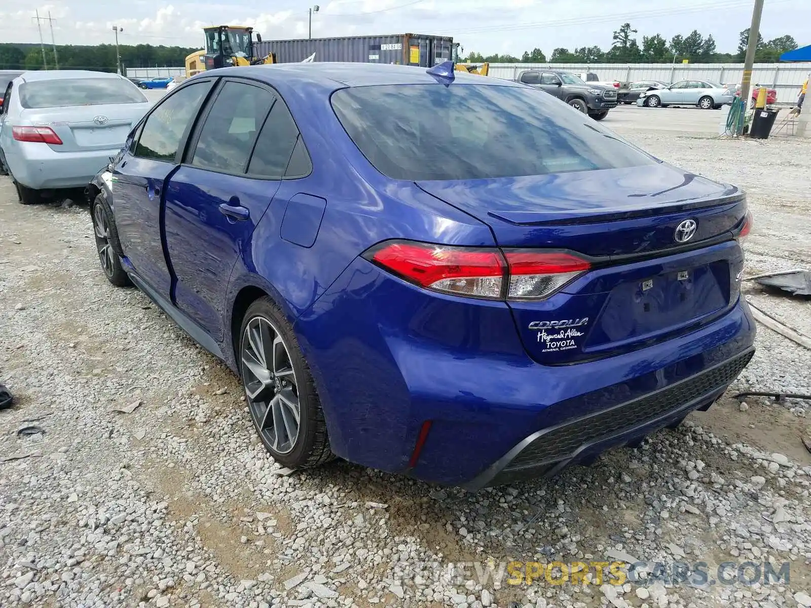 3 Photograph of a damaged car 5YFS4RCE4LP002868 TOYOTA COROLLA 2020