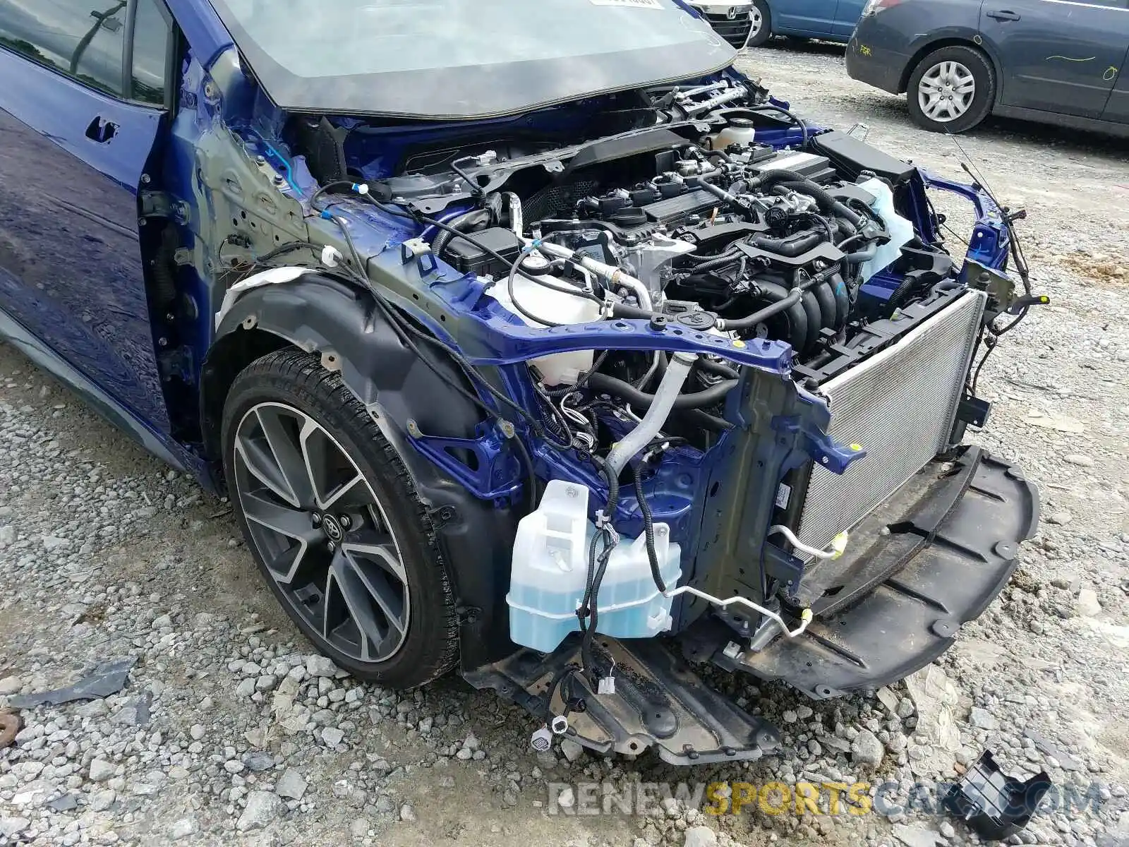 9 Photograph of a damaged car 5YFS4RCE4LP002868 TOYOTA COROLLA 2020