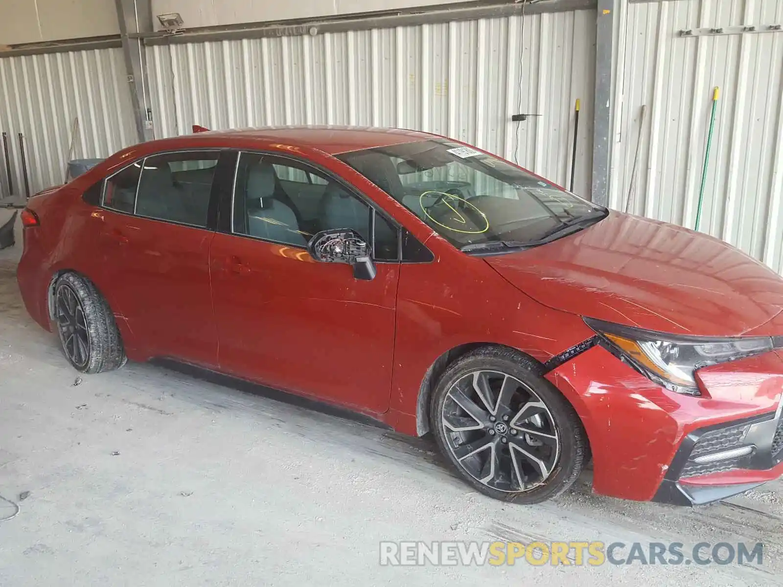 9 Photograph of a damaged car 5YFS4RCE4LP015412 TOYOTA COROLLA 2020