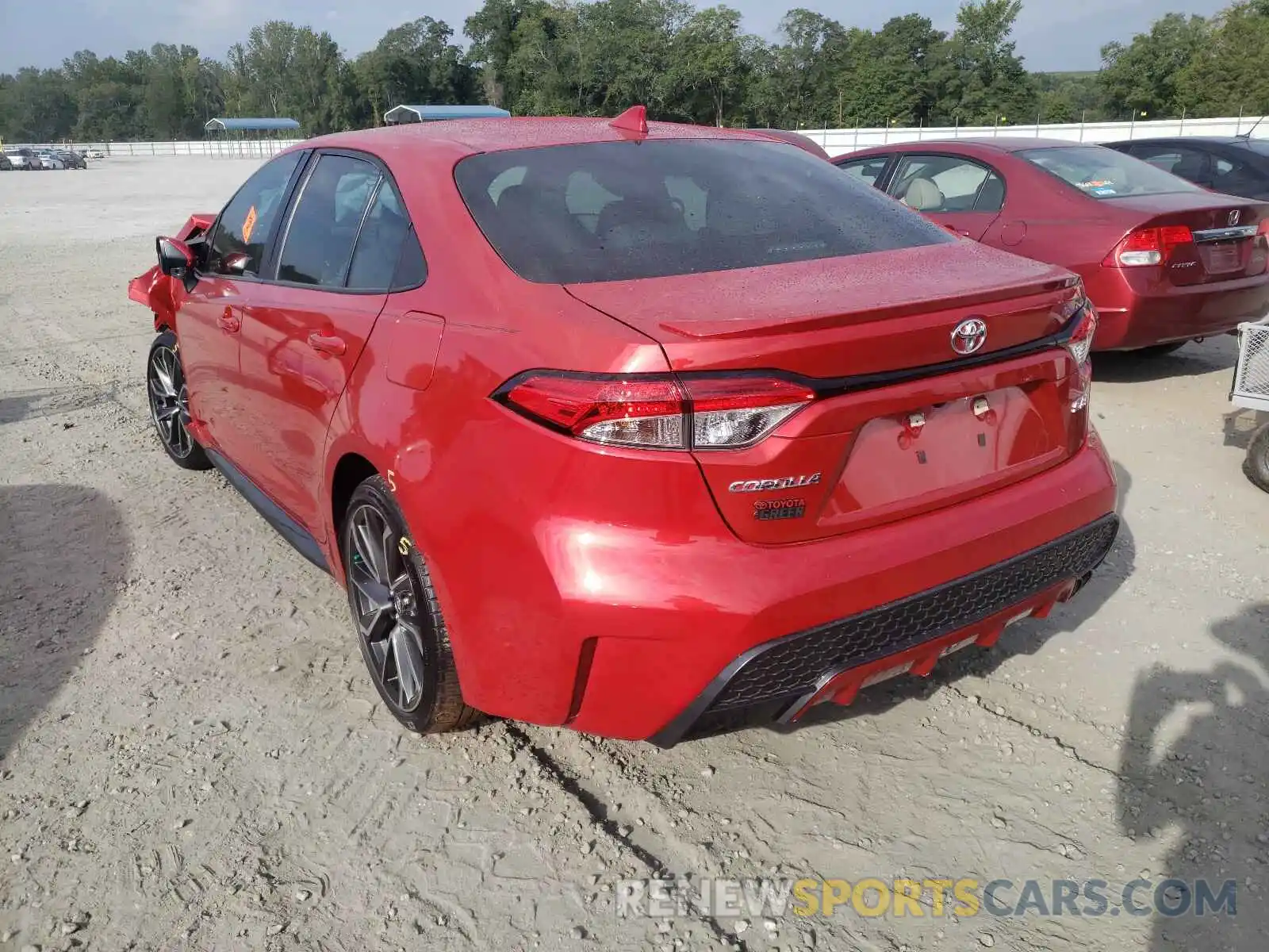 3 Photograph of a damaged car 5YFS4RCE4LP016253 TOYOTA COROLLA 2020